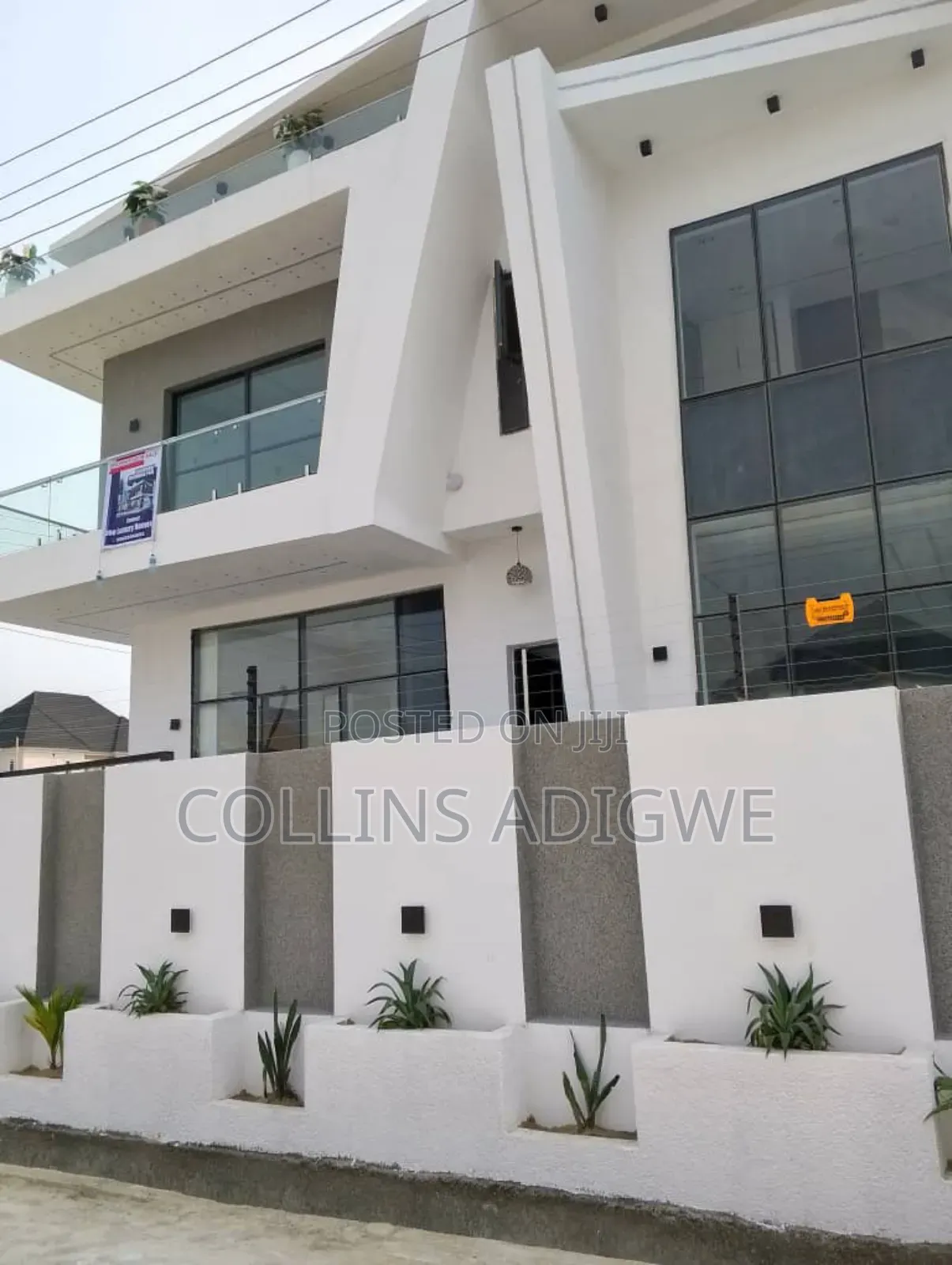 5bdrm Duplex in Estate Lekki Ajah for sale in Ajah