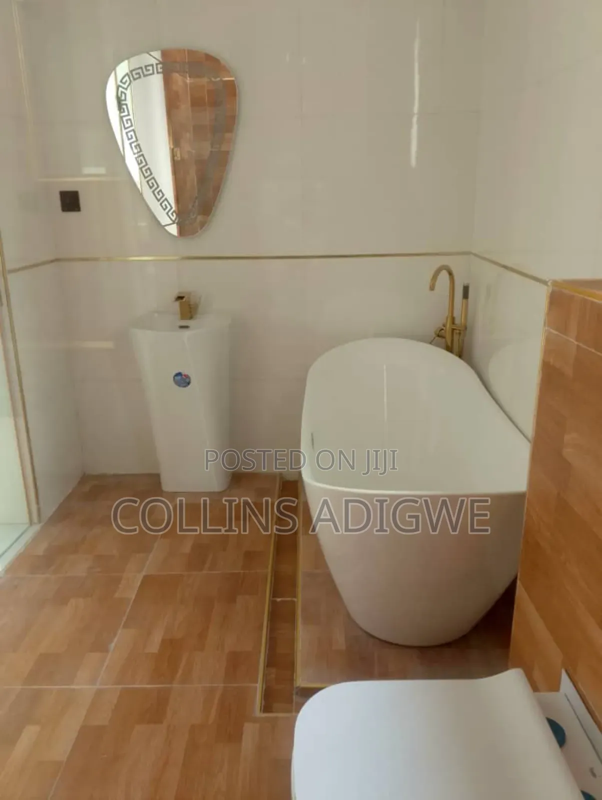 5bdrm Duplex in Estate Lekki Ajah for sale in Ajah