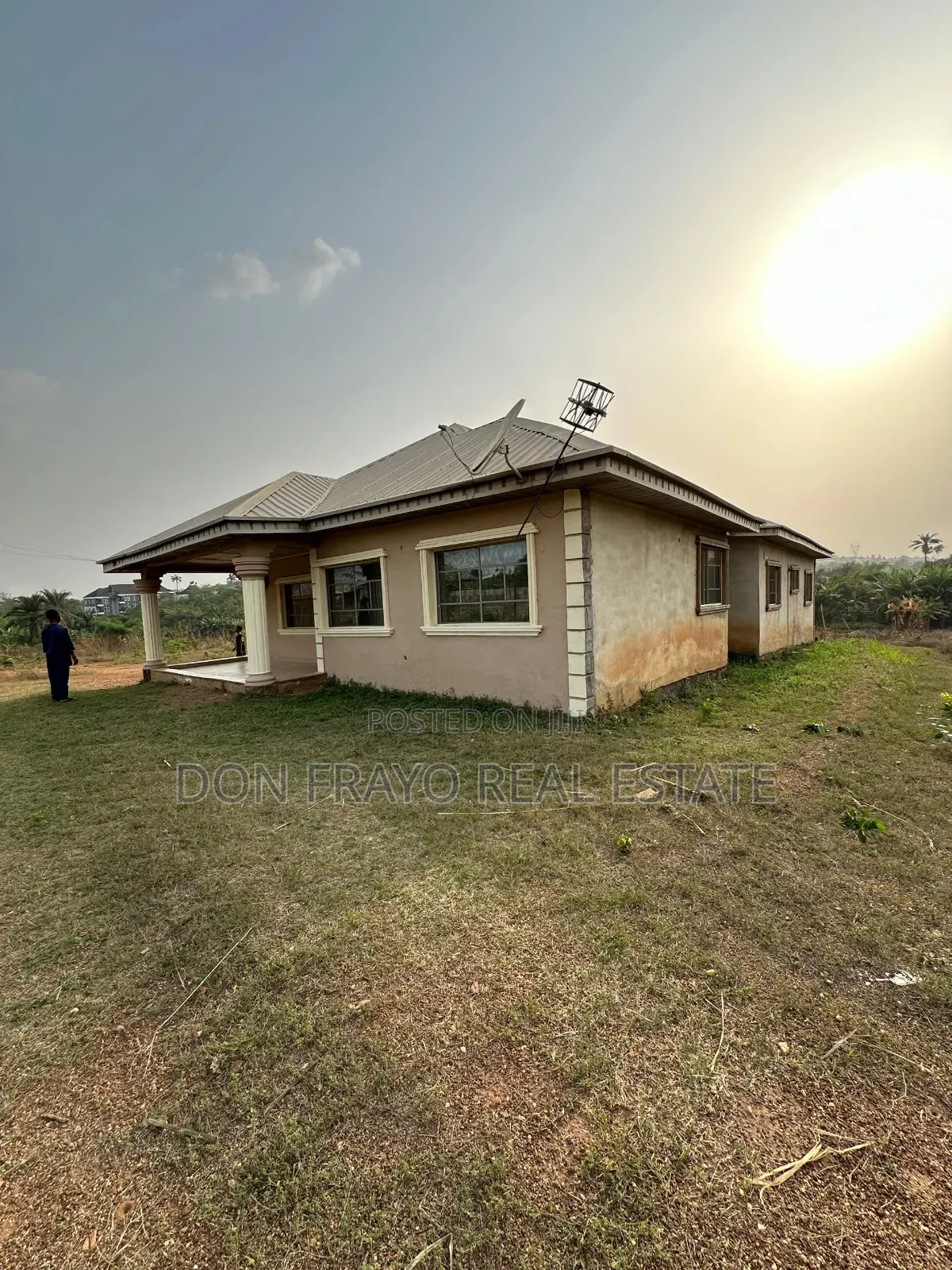 4bdrm Bungalow in Balogun / Laniba, Ajibode for sale in Ajibode