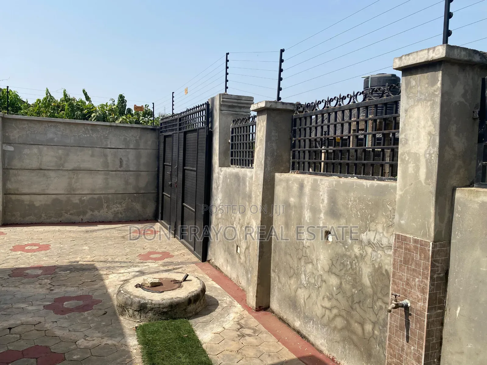 Furnished 3bdrm Bungalow in Erunmu Town, Ibadan for sale in Ibadan