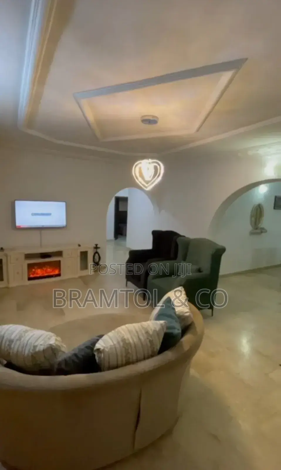 Furnished 2bdrm Block of Flats in Maitama for rent in Maitama
