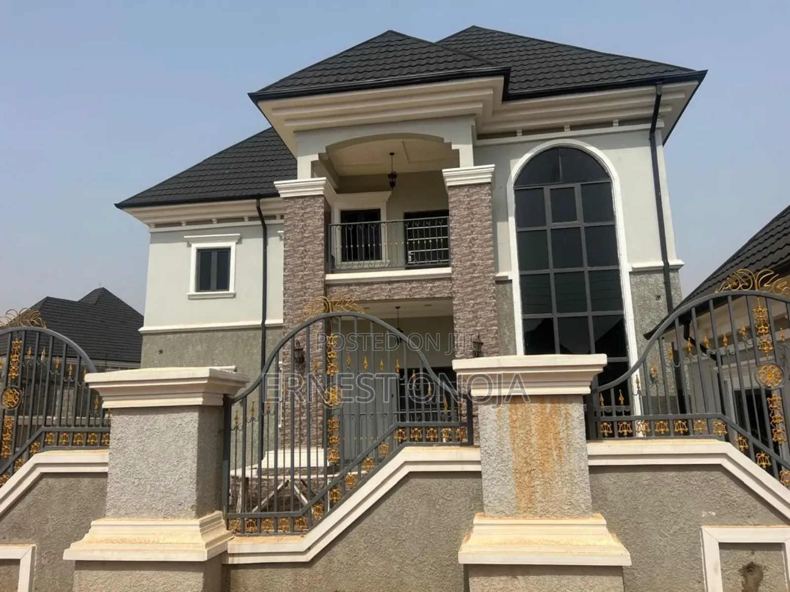 5bdrm Duplex in After Brains And, Galadimawa for sale in Galadimawa