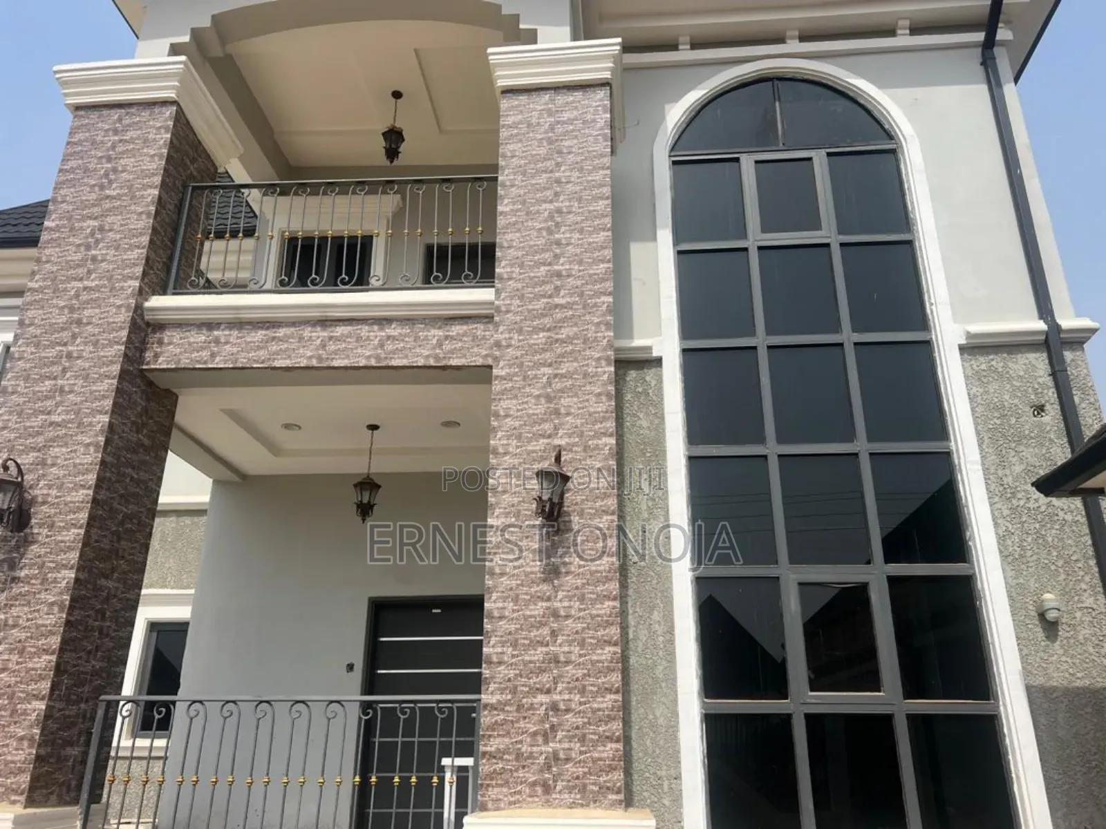 5bdrm Duplex in After Brains And, Galadimawa for sale in Galadimawa