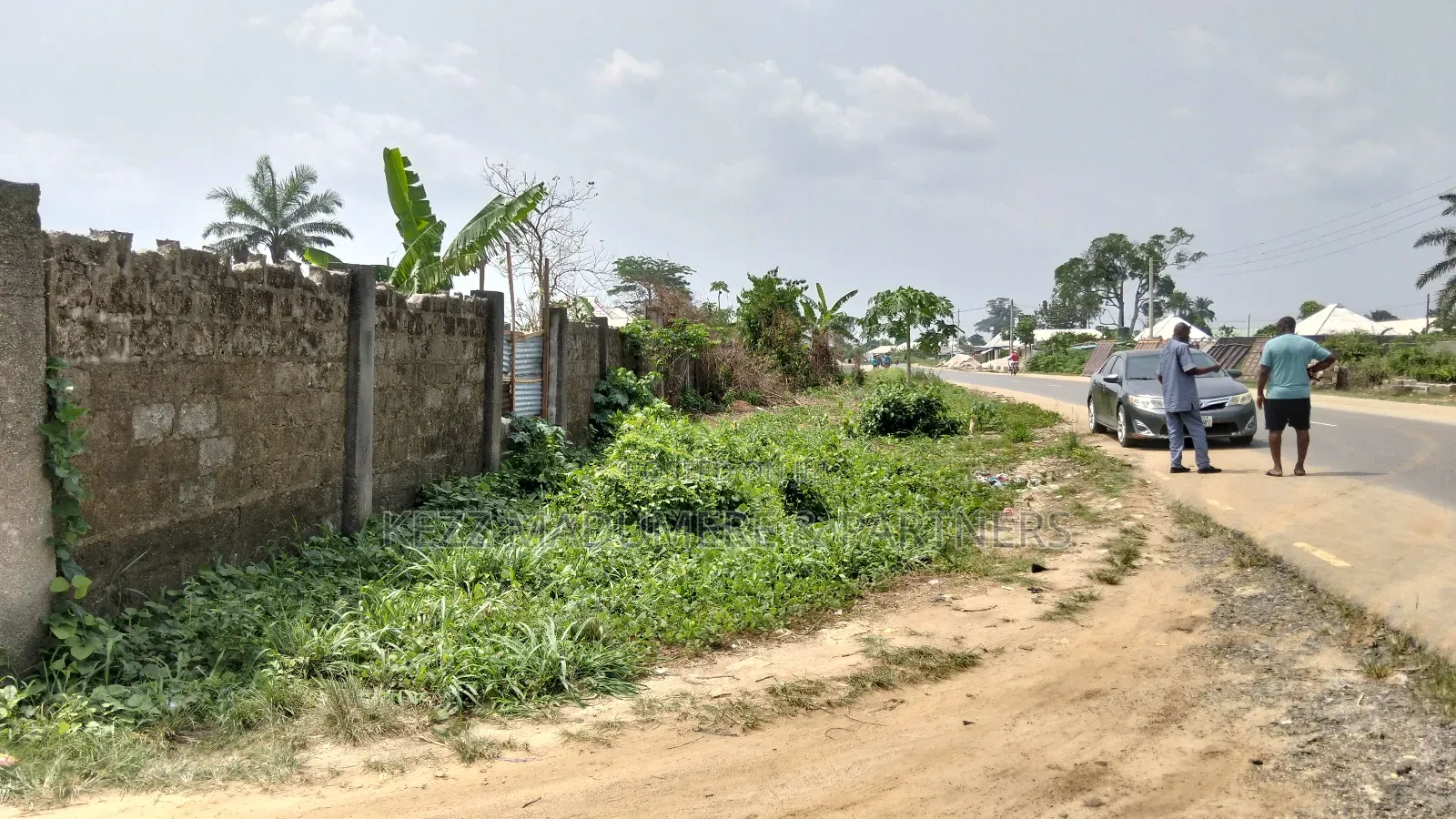 For Sale : 10 Fenced Plots at Omagwa Aluu Junction, in Eliozu