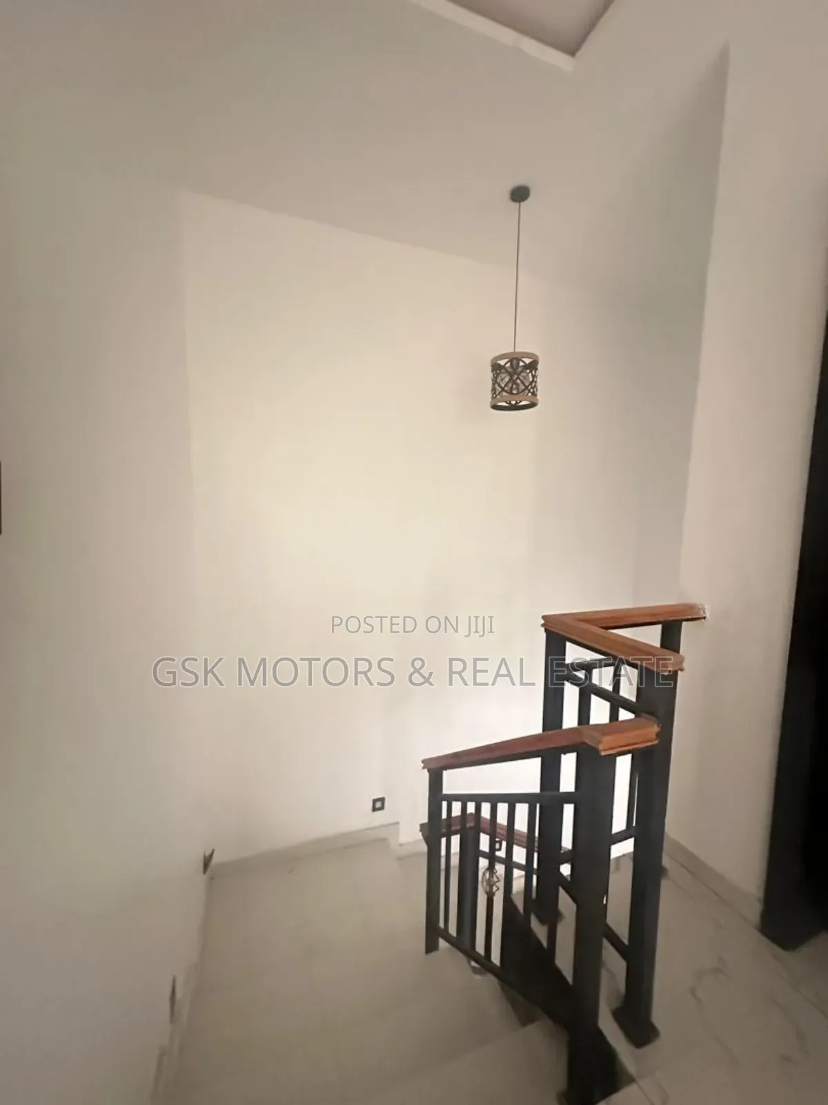 4bdrm Duplex In Ikota Gra Lekki For Sale in Ikota