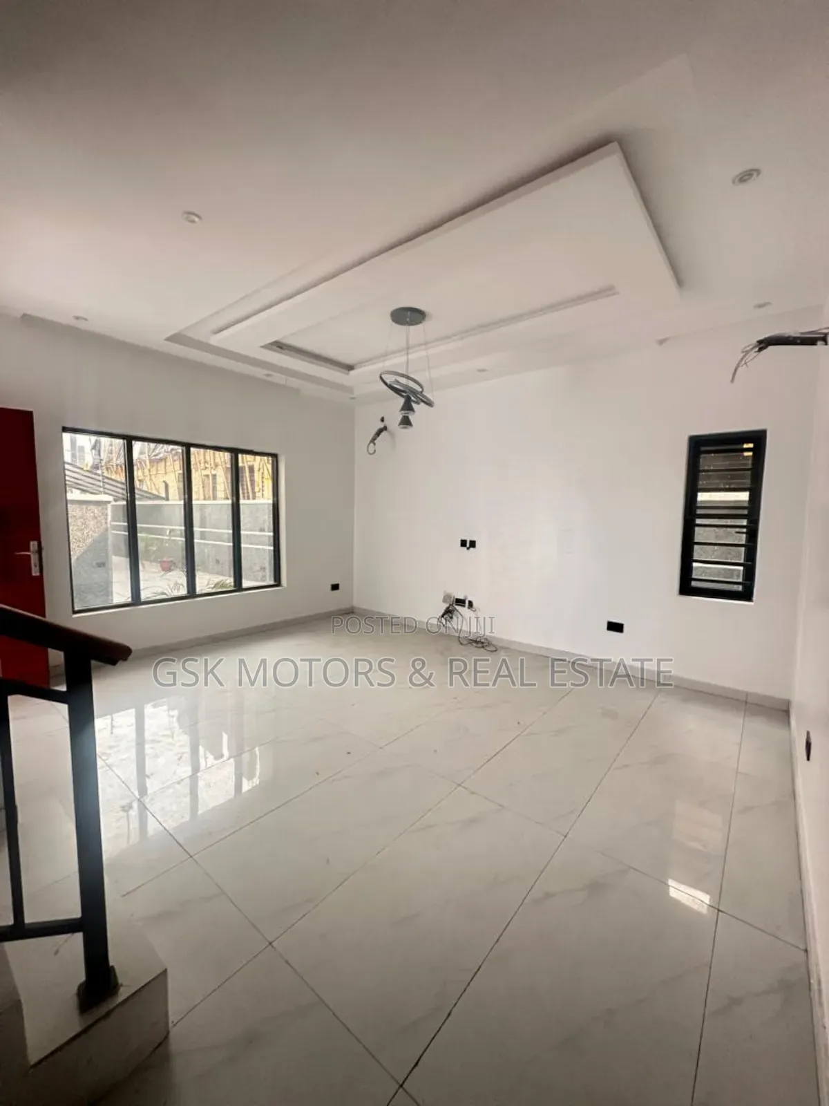 4bdrm Duplex In Ikota Gra Lekki For Sale in Ikota