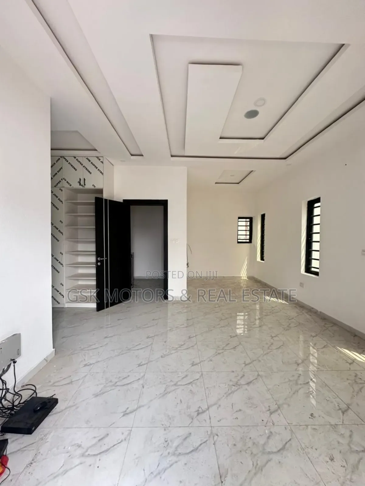 4bdrm Duplex In Ikota Gra Lekki For Sale in Ikota