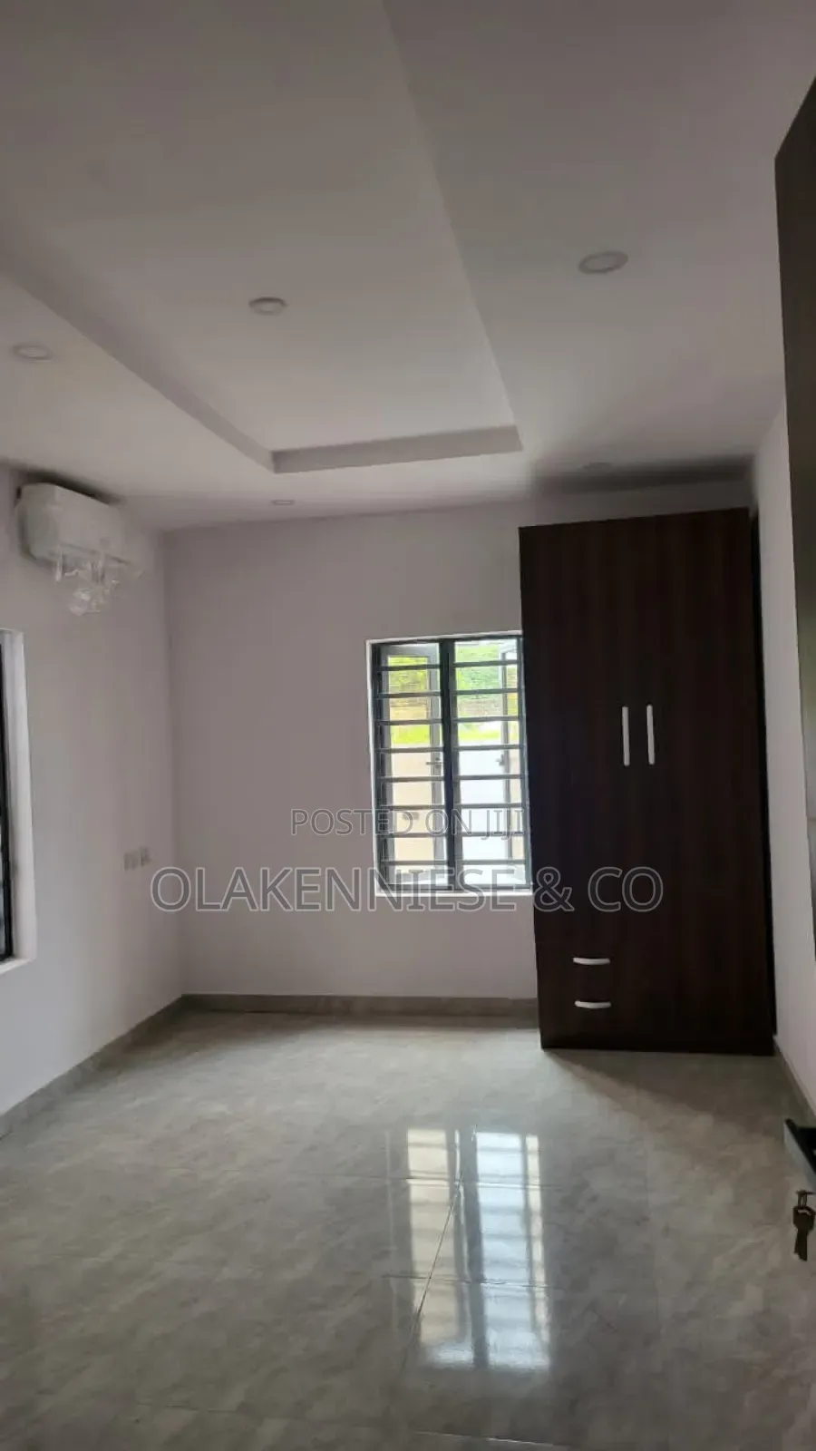 2bdrm Block of Flats in Alaka Estate for sale in Alaka Estate