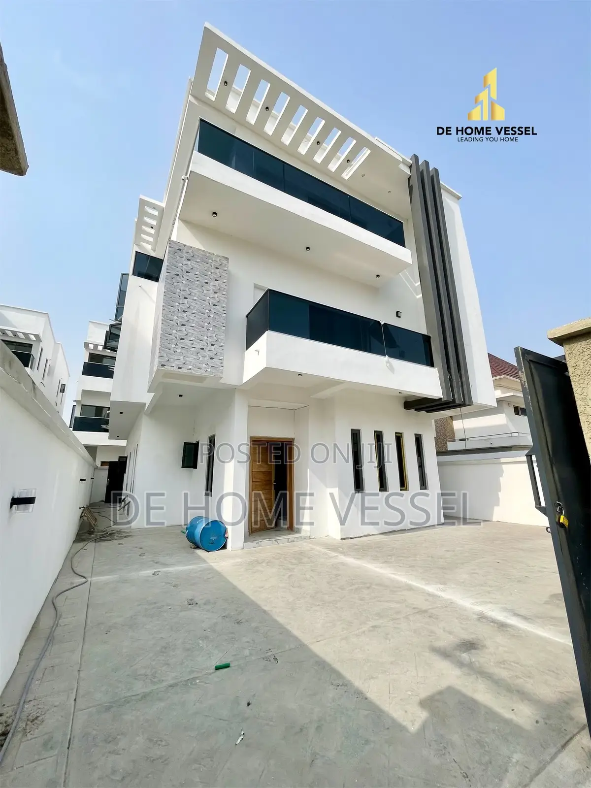 Luxury 5 Bed Detached Duplex With Bq in Ologolo