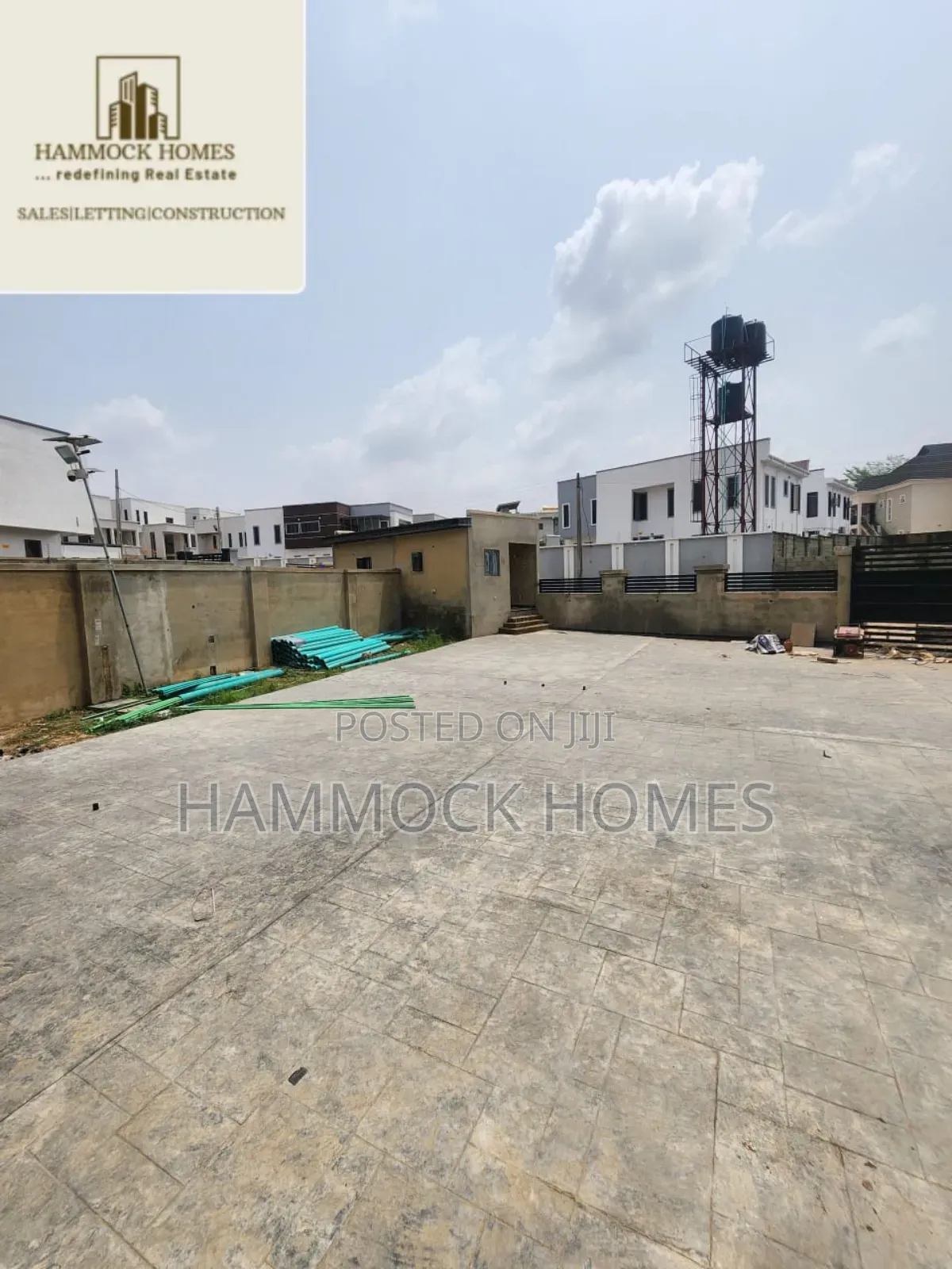 4bdrm Duplex in Oyelade Gra, Oluyole Estate for sale in Oluyole Estate