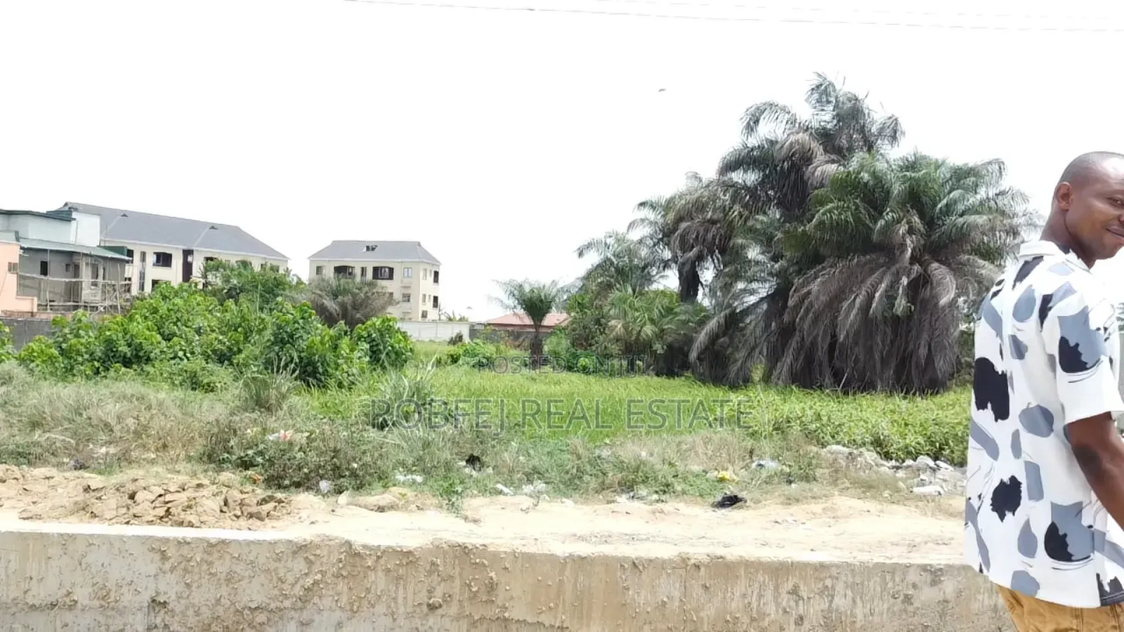 Your Dream Canvas Awaits in Aiyeteju