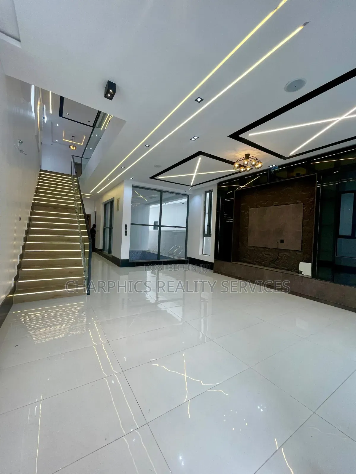 5bdrm Duplex in Ajah for sale in Ajah