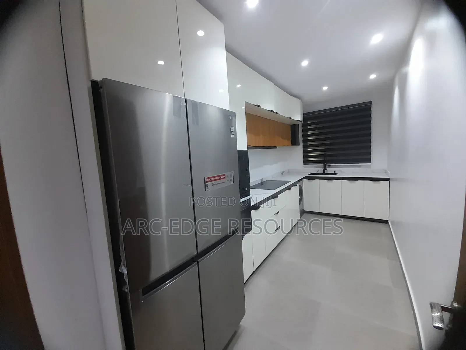 Furnished 3bdrm Apartment in Victoria Island for sale in Victoria Island