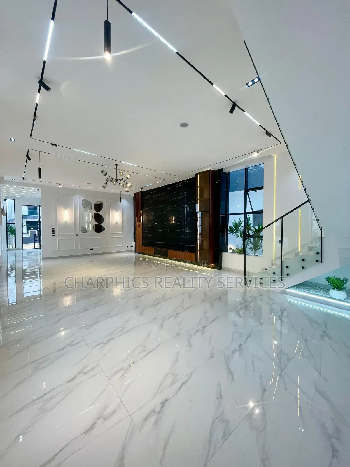 5bdrm Duplex in Ajah for sale in Ajah