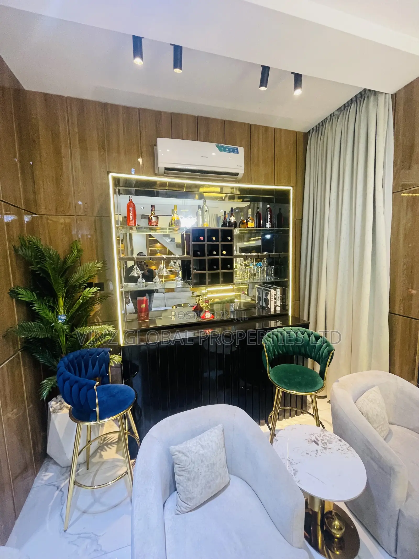 Exquisite 4 Bedroom With Ps5,Snooker,Tennis Swimmingpool in Lekki