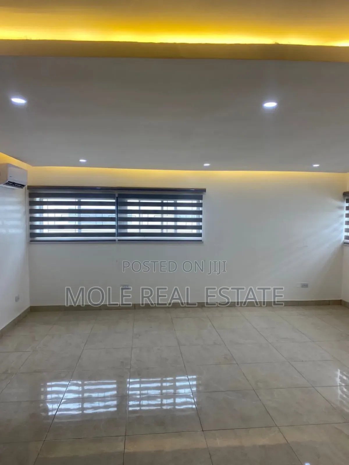 3bdrm Block of Flats in Baruwa for sale in Baruwa