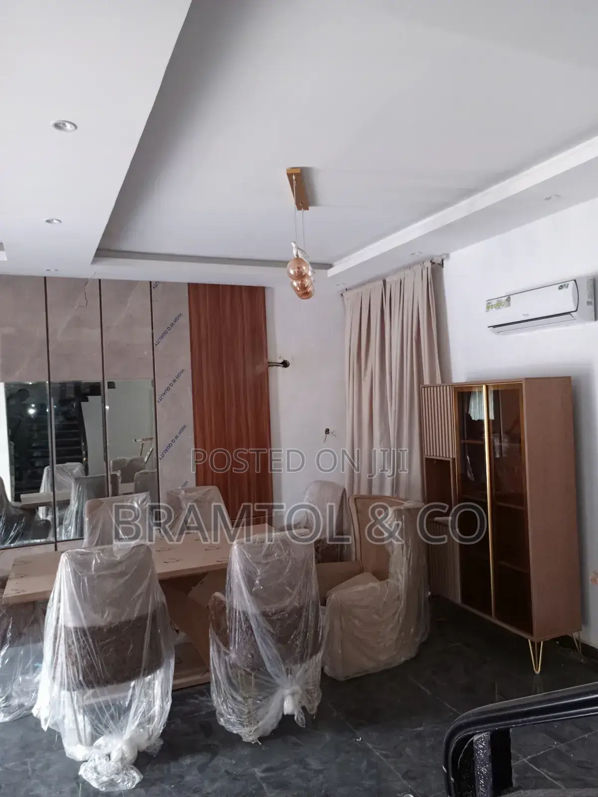 Furnished 4bdrm Townhouse / Terrace in Wuye for rent in Wuye