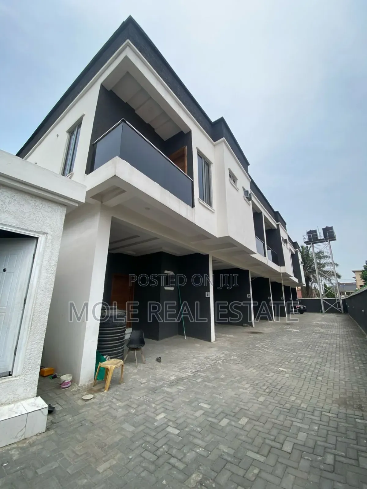 3bdrm Duplex in Ajah for sale in Ajah