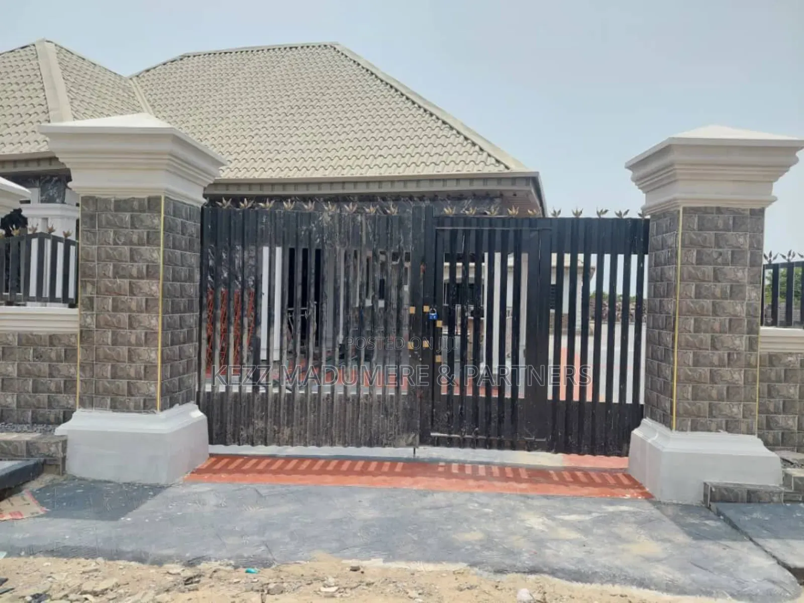 4bdrm Block of Flats in Esepa , Iworo, Along for sale in Badagry / Badagry