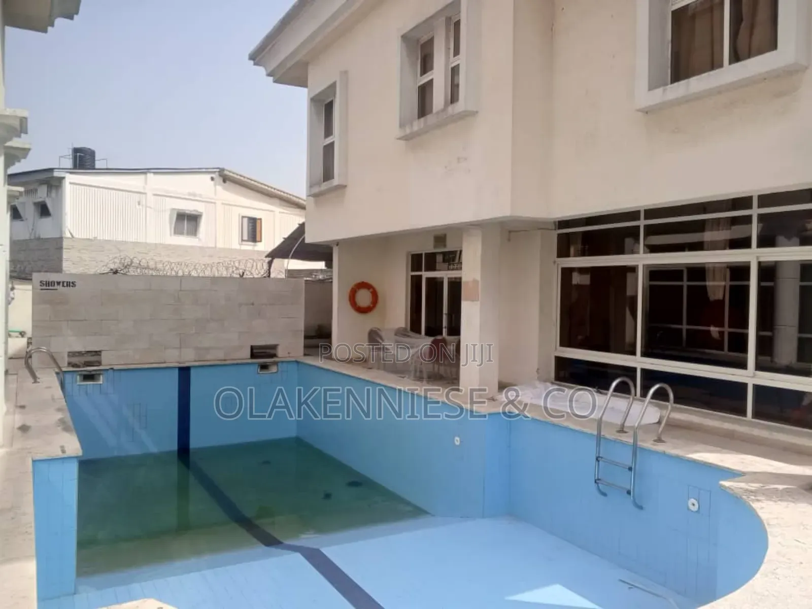 5stars International 49rooms Hotel in Dolphin Estate