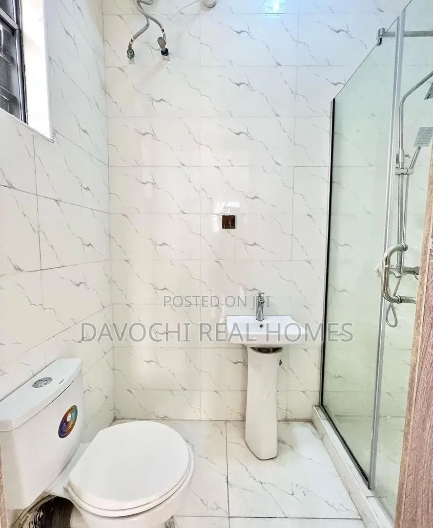 4bdrm Duplex in Ologolo, Lekki for rent in Ologolo