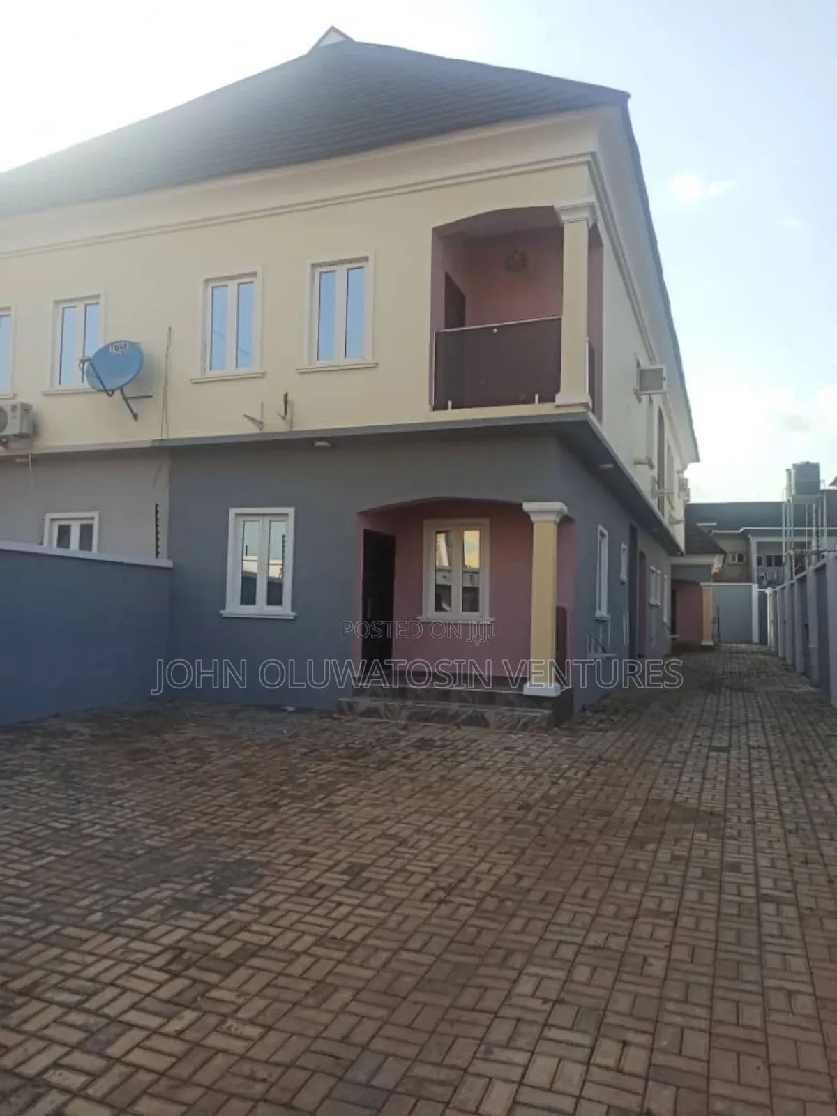 4bdrm Duplex in Akala Estate, Akobo for rent in Akobo
