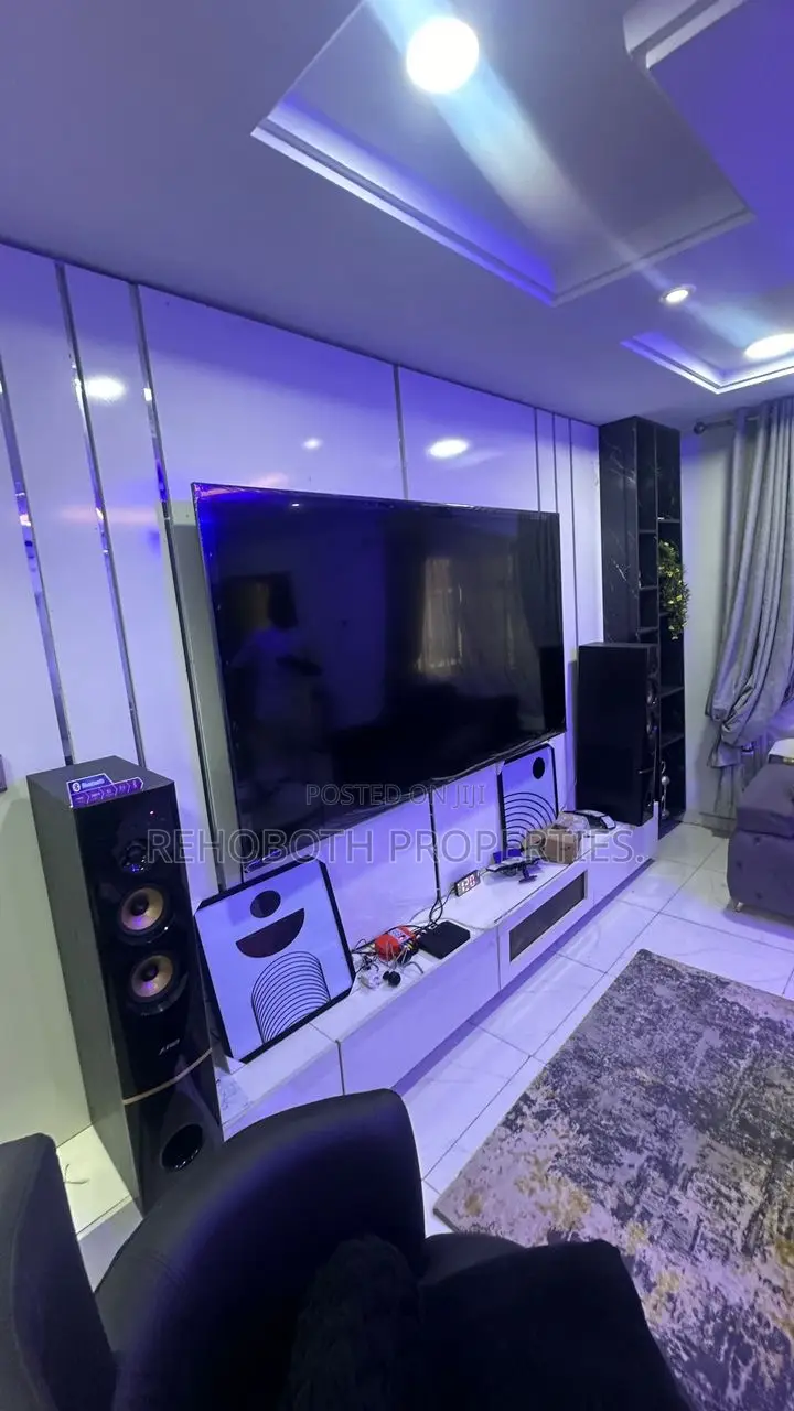 5bdrm Bungalow in Kasumu, Ibadan for sale in Ibadan