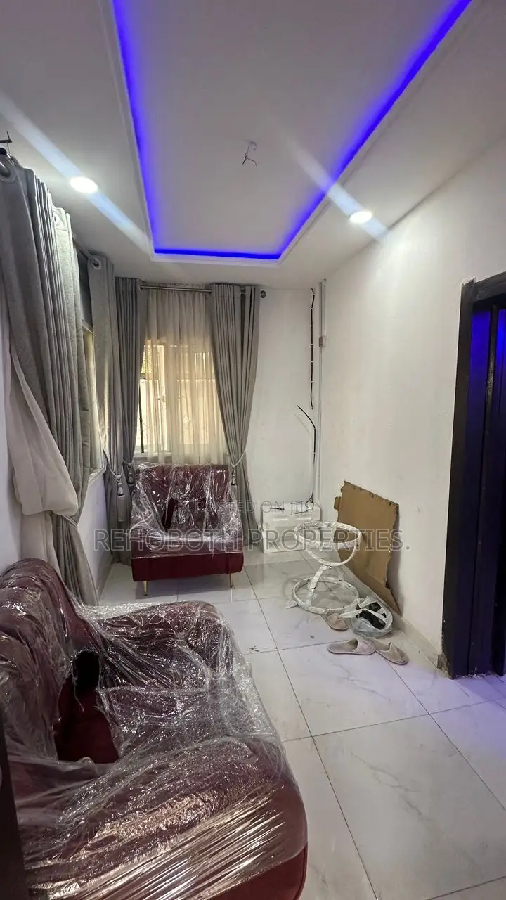 5bdrm Bungalow in Kasumu, Ibadan for sale in Ibadan