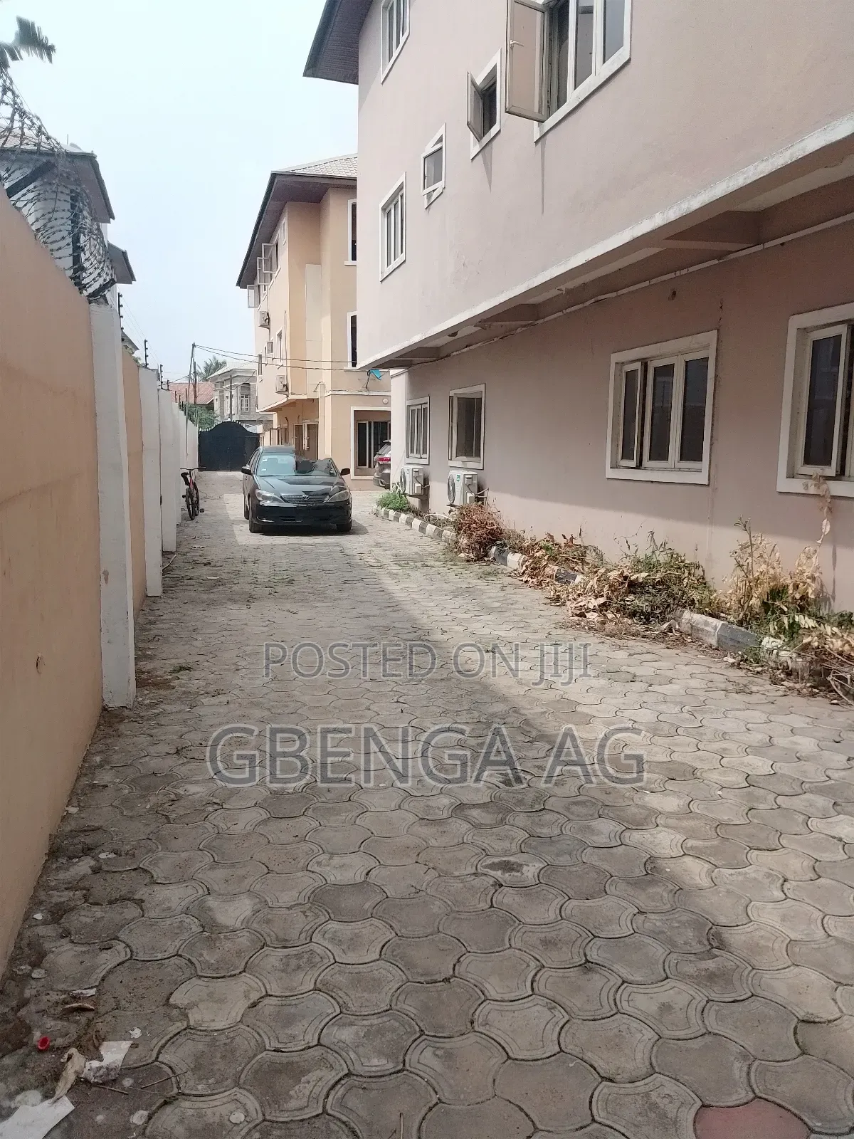 5bdrm Duplex in Gra for sale in Ikeja GRA