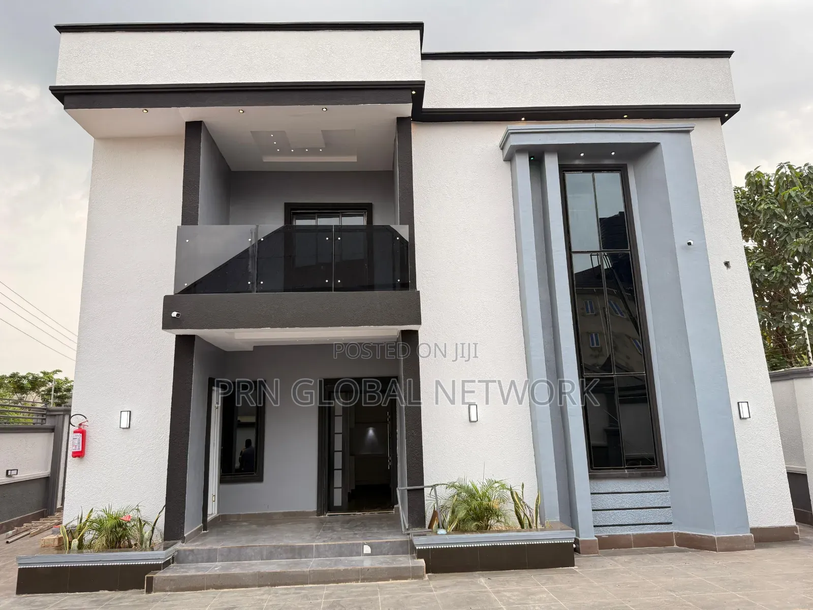 Furnished 4bdrm Duplex in Owerri for sale in Owerri