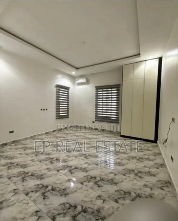 5bdrm House in Guzape District for sale in Guzape District
