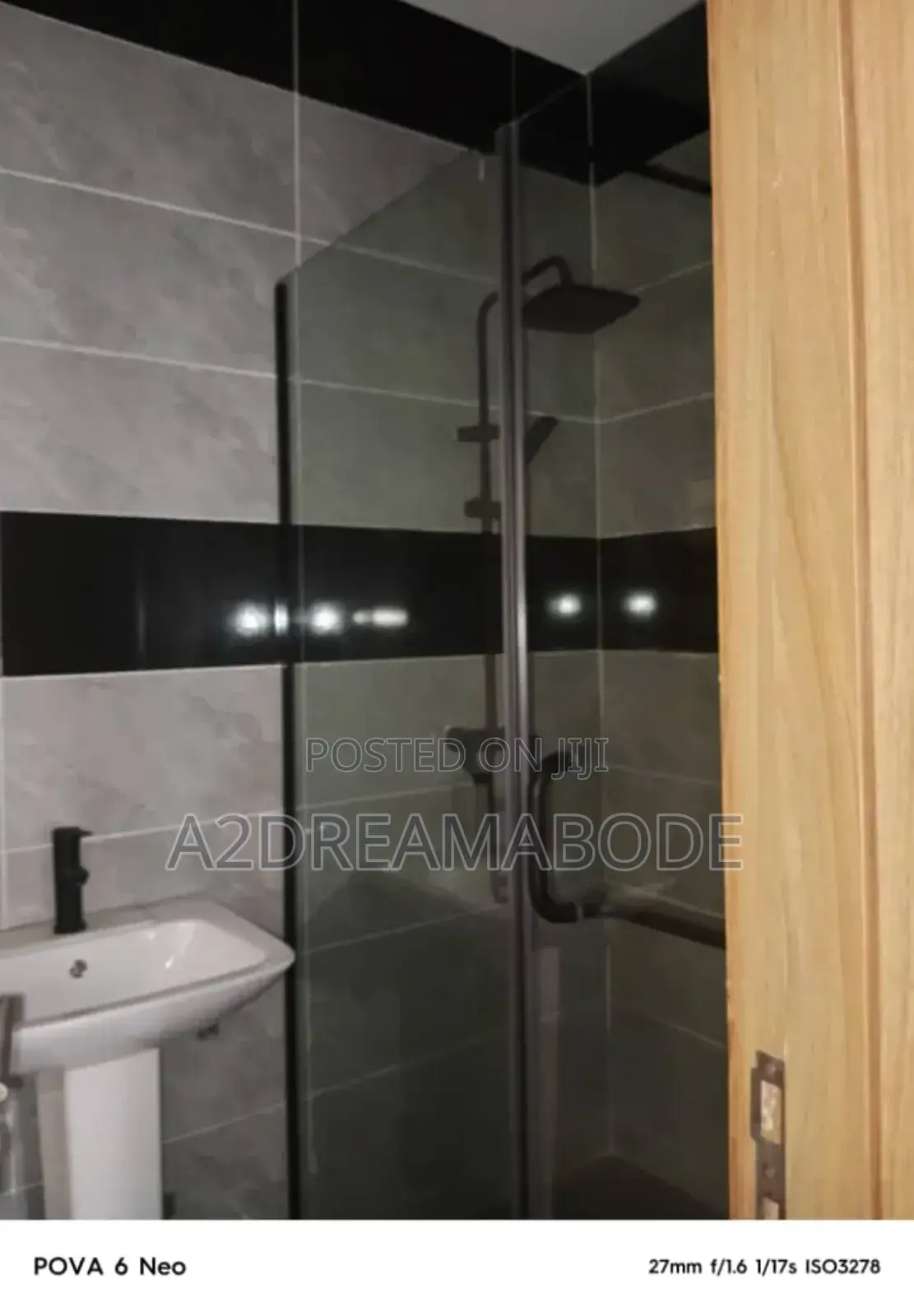 4bdrm Duplex in Omole Phase 1 for rent in Omole Phase 1