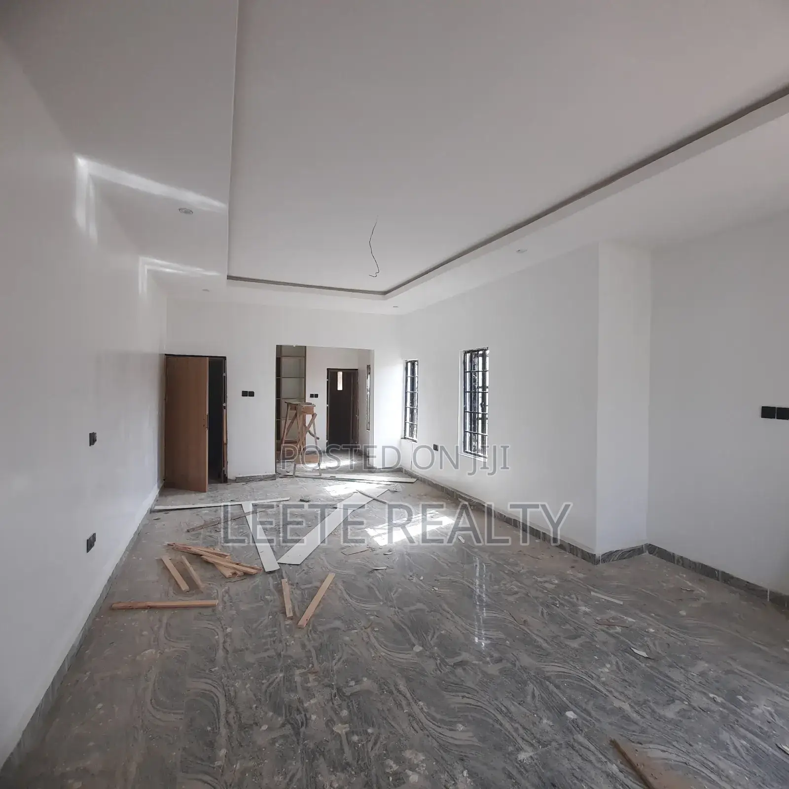 5-Bedroom Terrace Townhouse With Bq in Guzape District