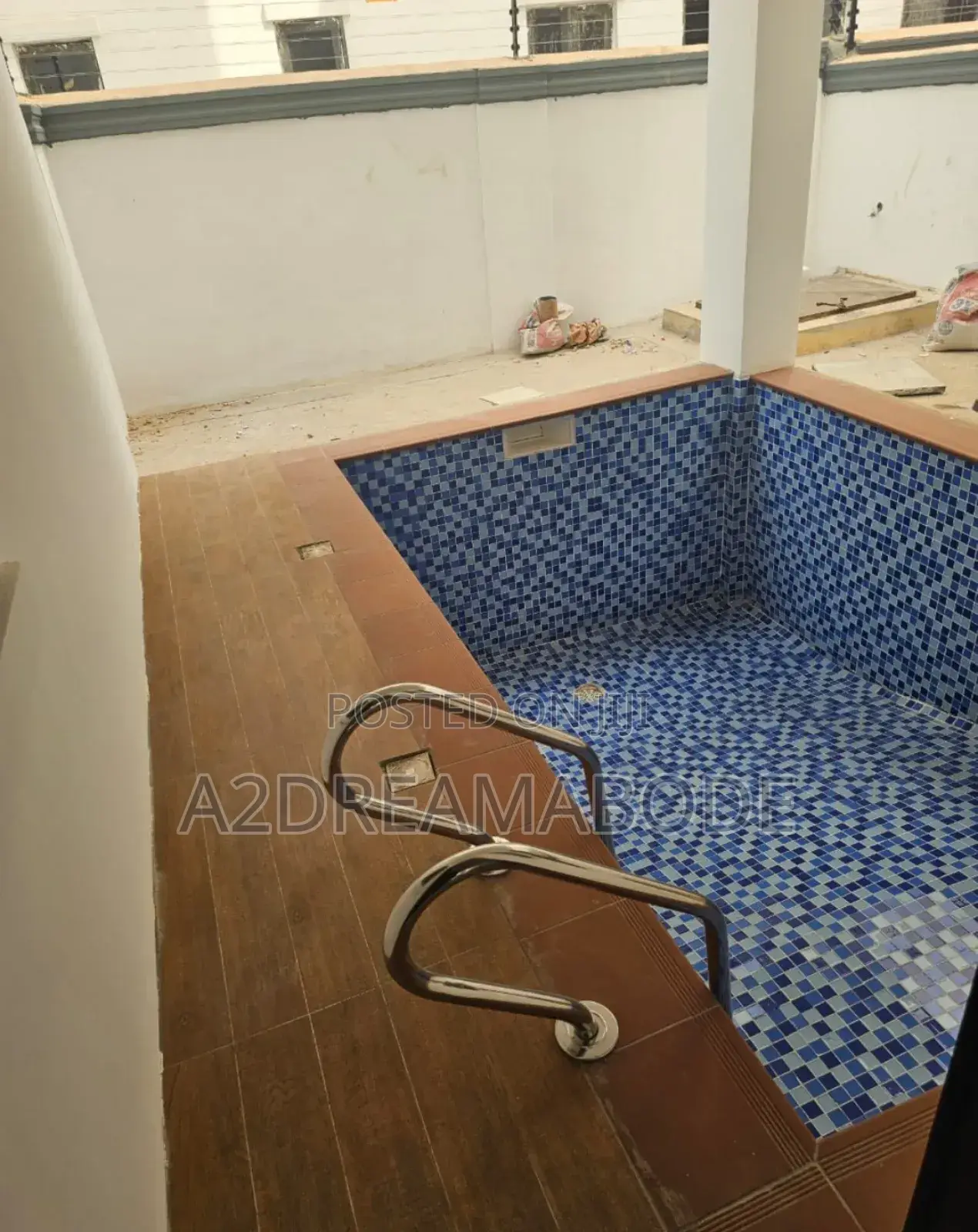 5bdrm Duplex in Magodo Phase 2 for sale in GRA Phase 2 Shangisha