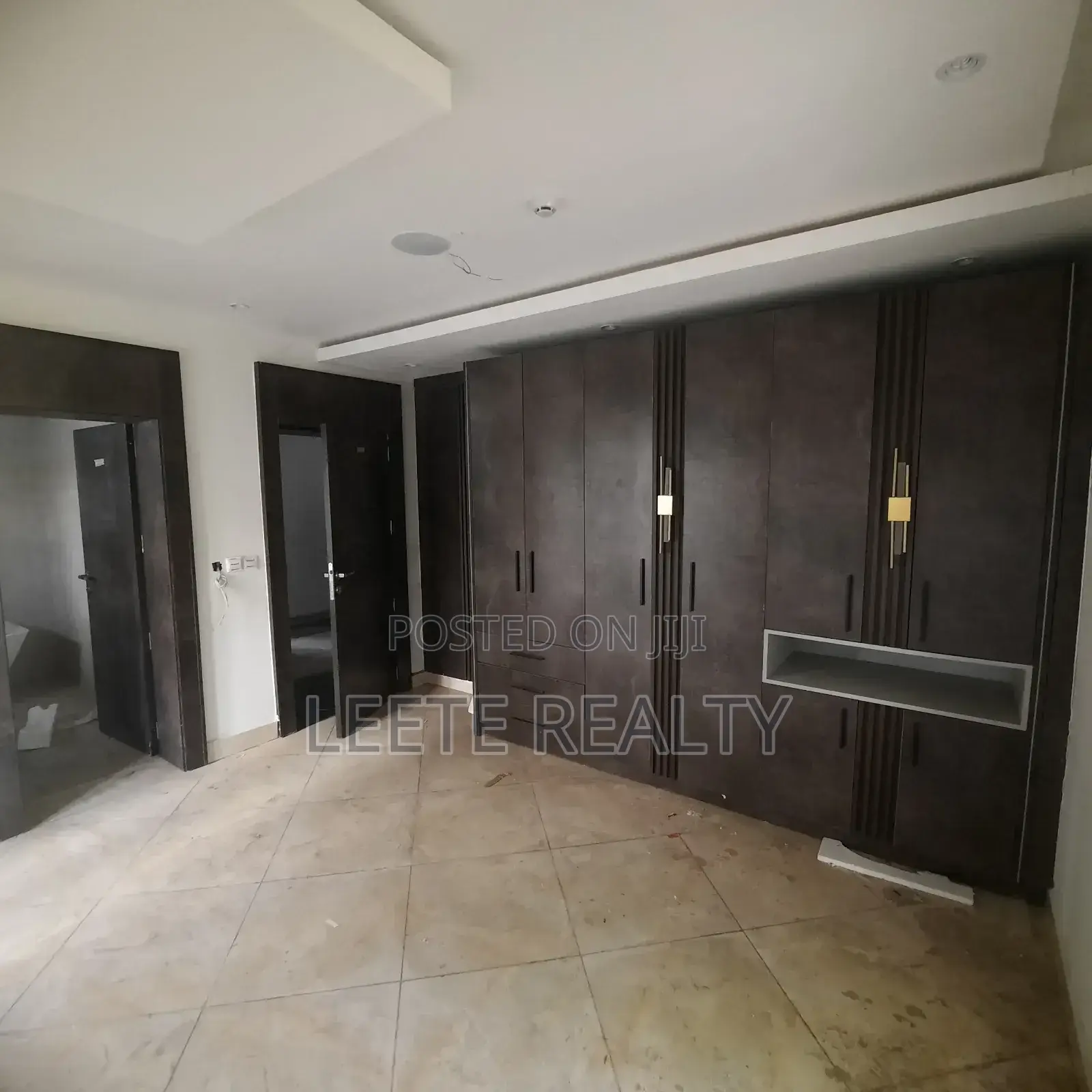 6 Units of 6-Bedroom Detached Duplex With Bq,Gym in Asokoro