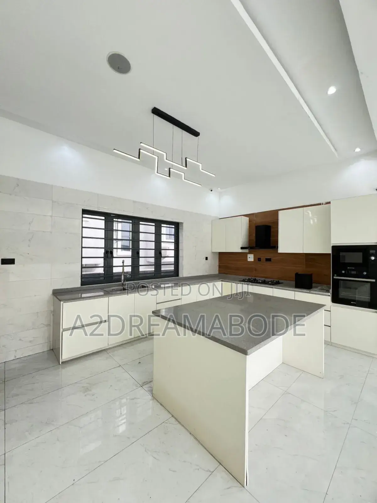 4bdrm Duplex in Magodo Phase 2 for sale in GRA Phase 2 Shangisha