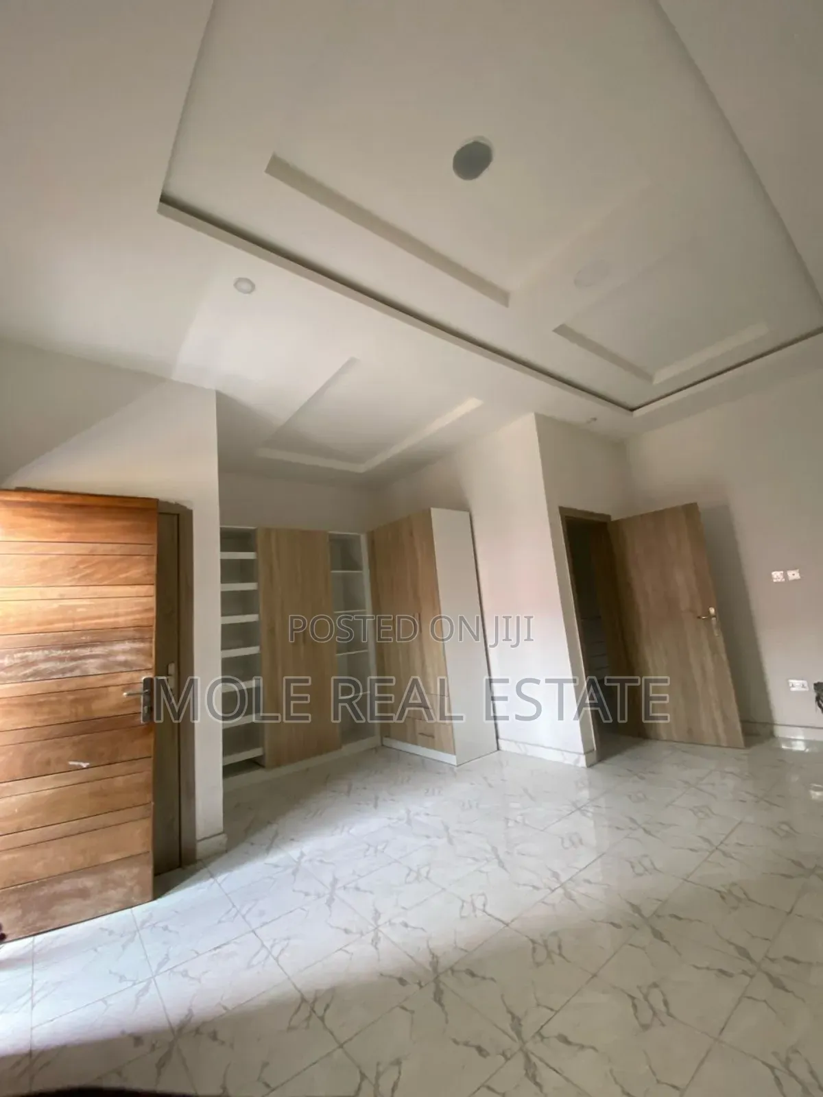 14 Units of 2 Bedroom Osapa London Agungi Leki in Osapa london