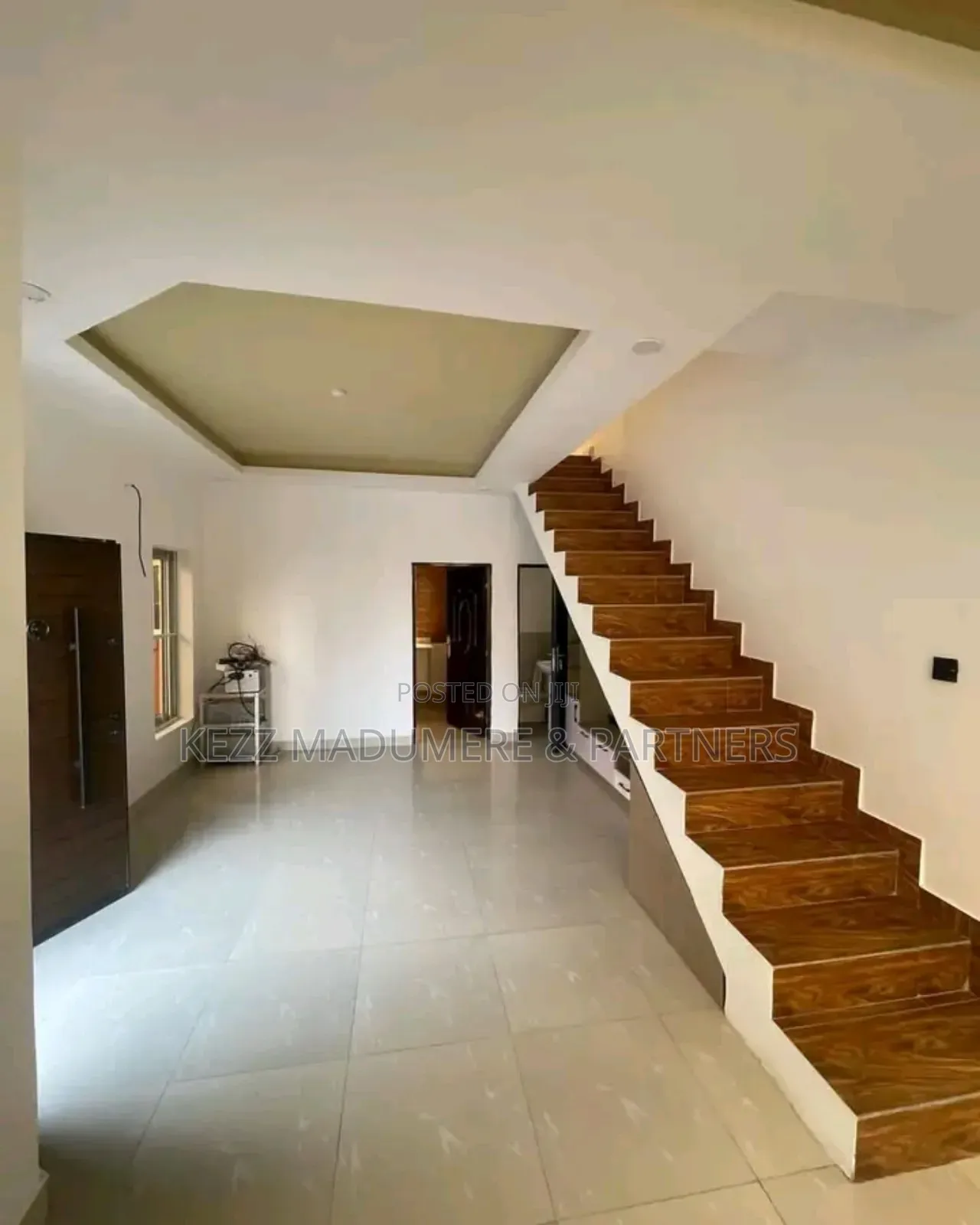4bdrm Duplex in Dr Peter Odili , for sale in Trans Amadi