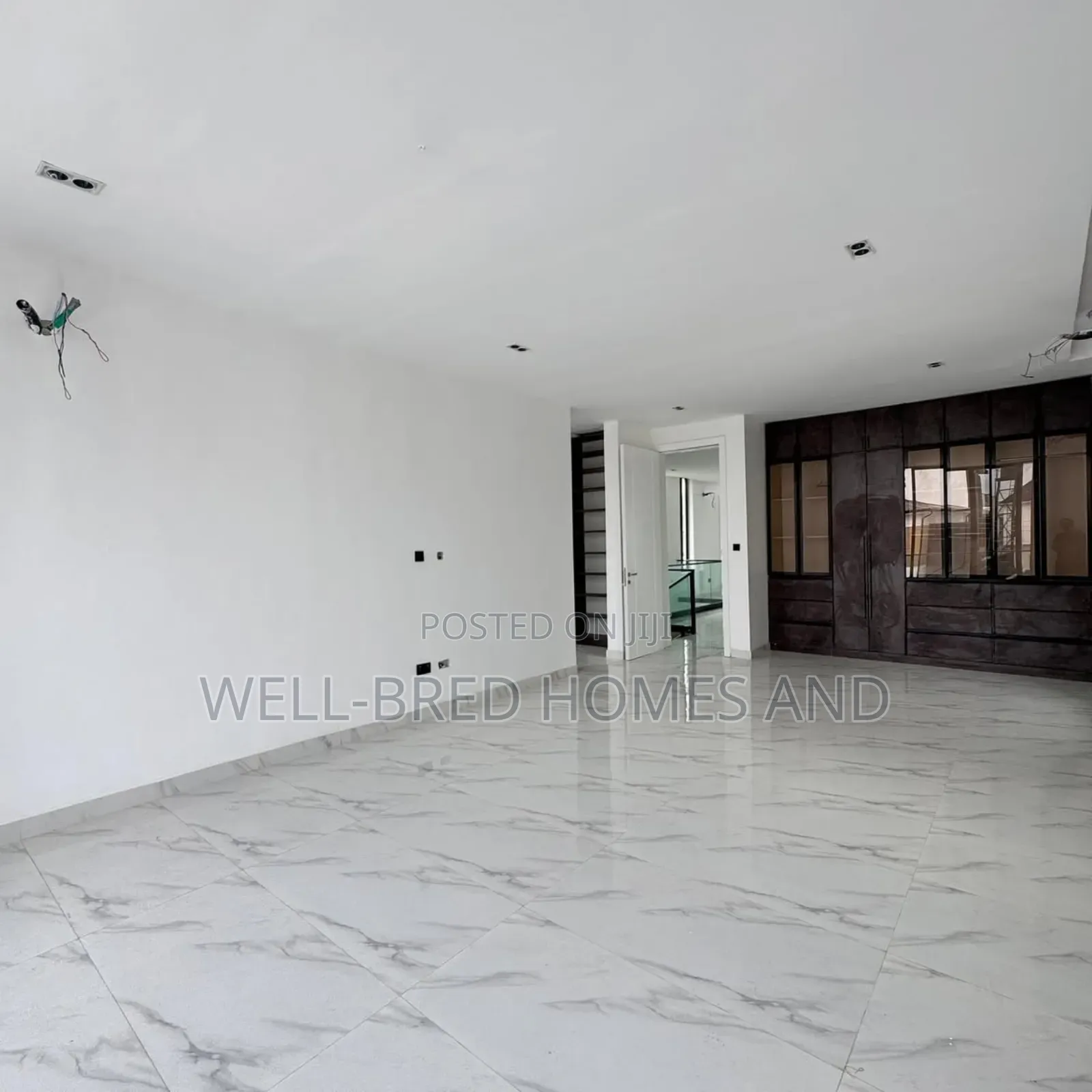 5bdrm Duplex in Lekki County Homes for sale in Lekki