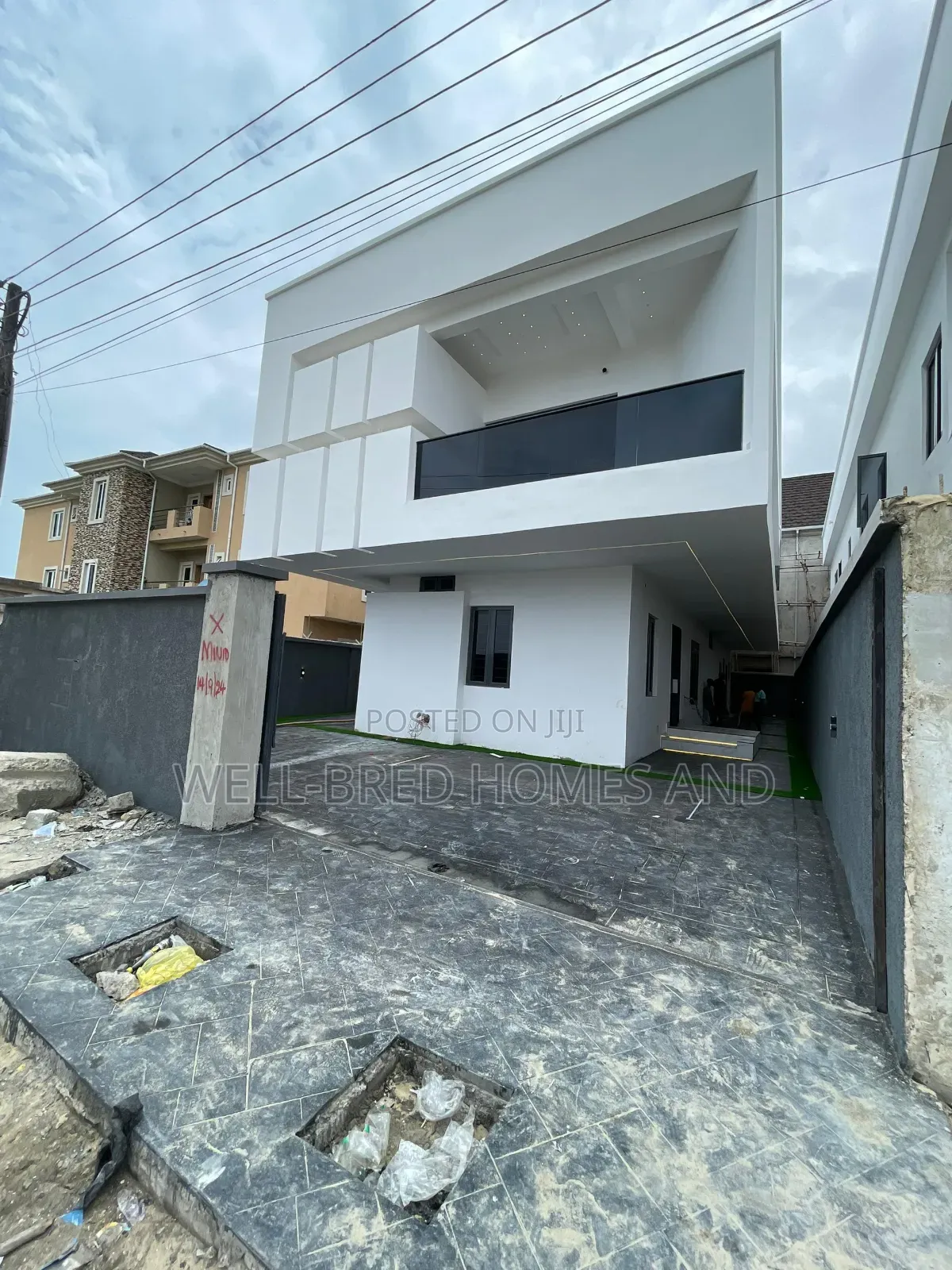 5bdrm Duplex in Ologolo Lekki Lagos for sale in Lekki