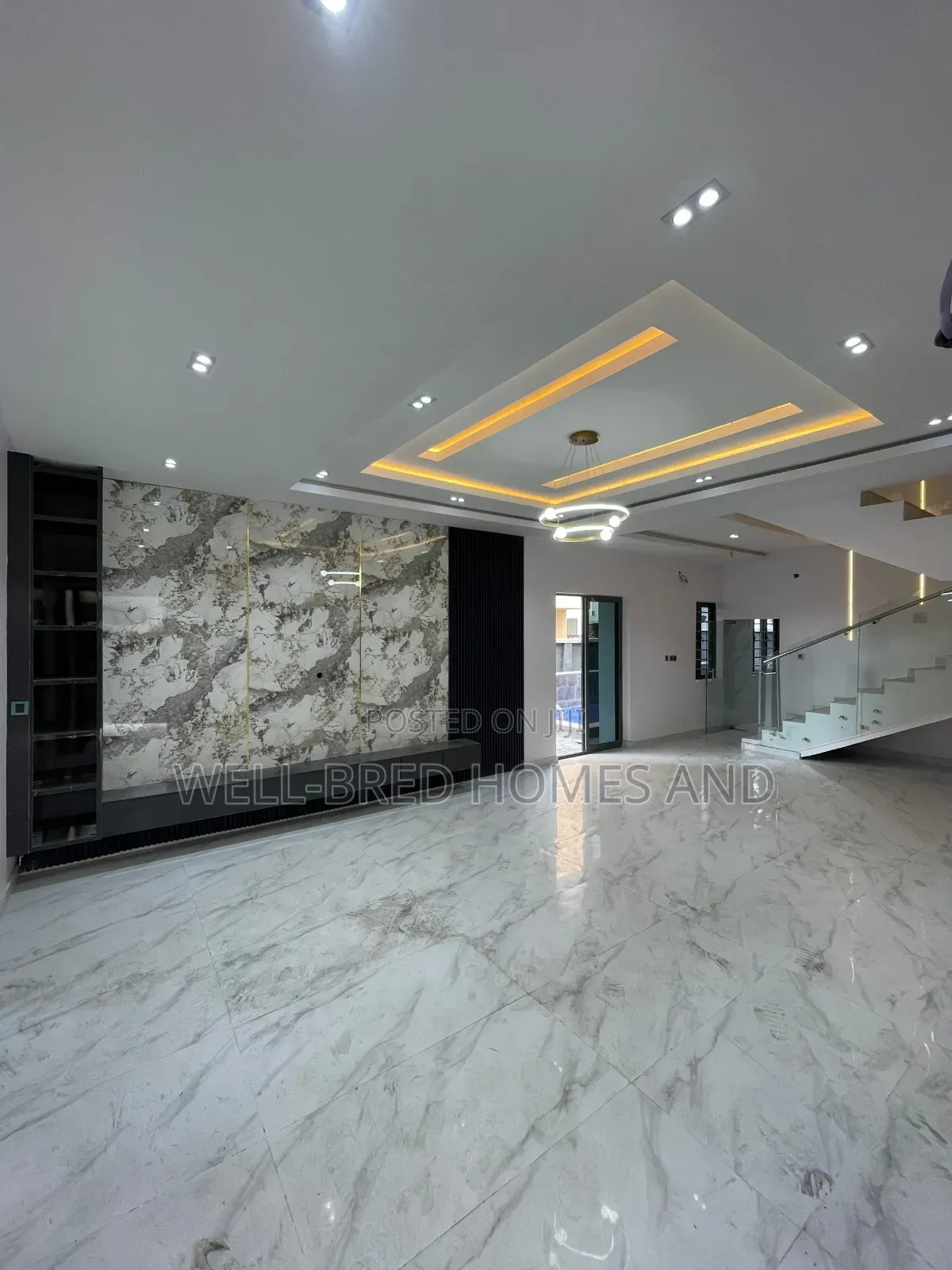 5bdrm Duplex in Ologolo Lekki Lagos for sale in Lekki