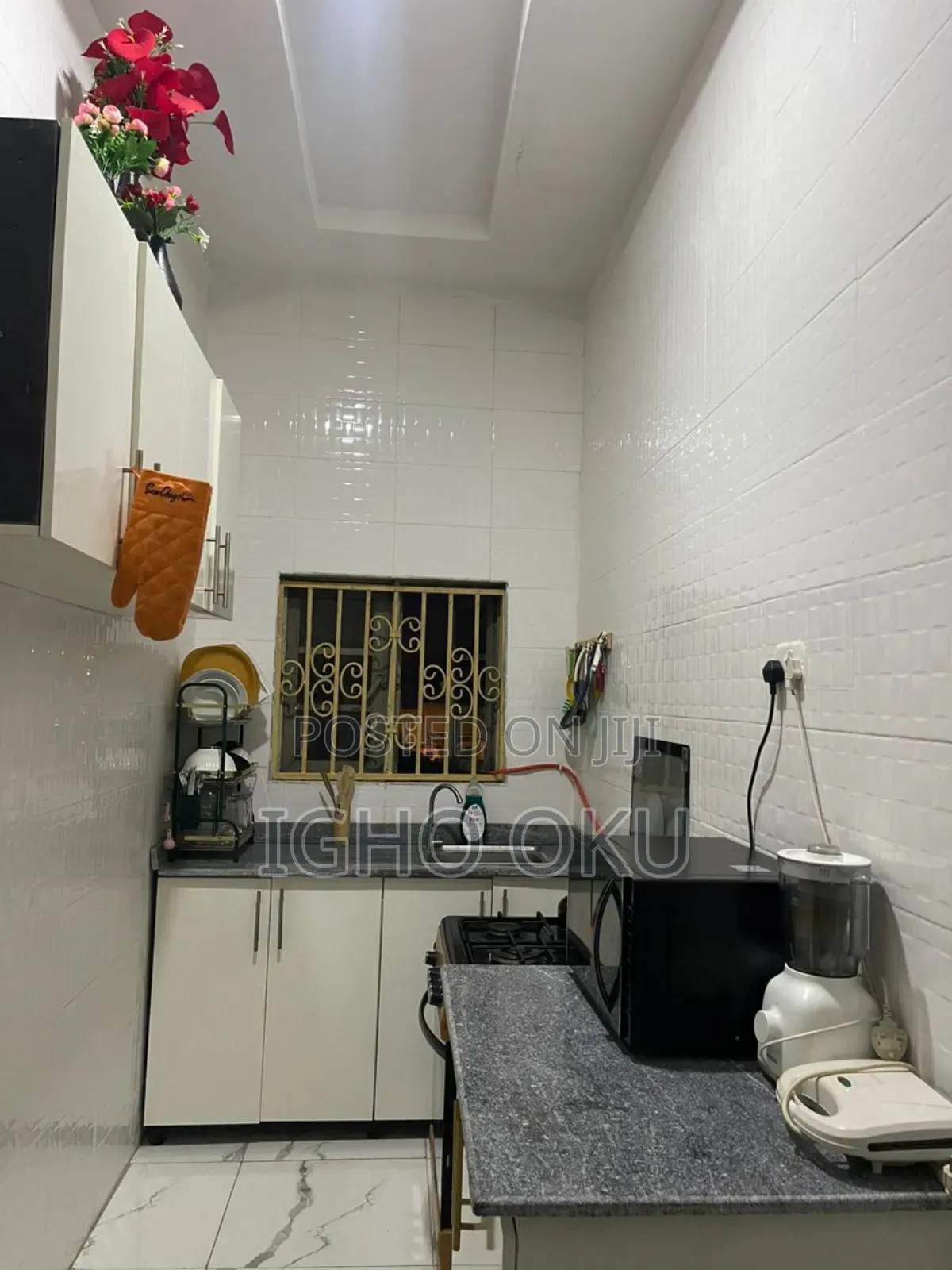 2 Bedroom Apartment Available in Apo Legislative Quarter's in Apo District