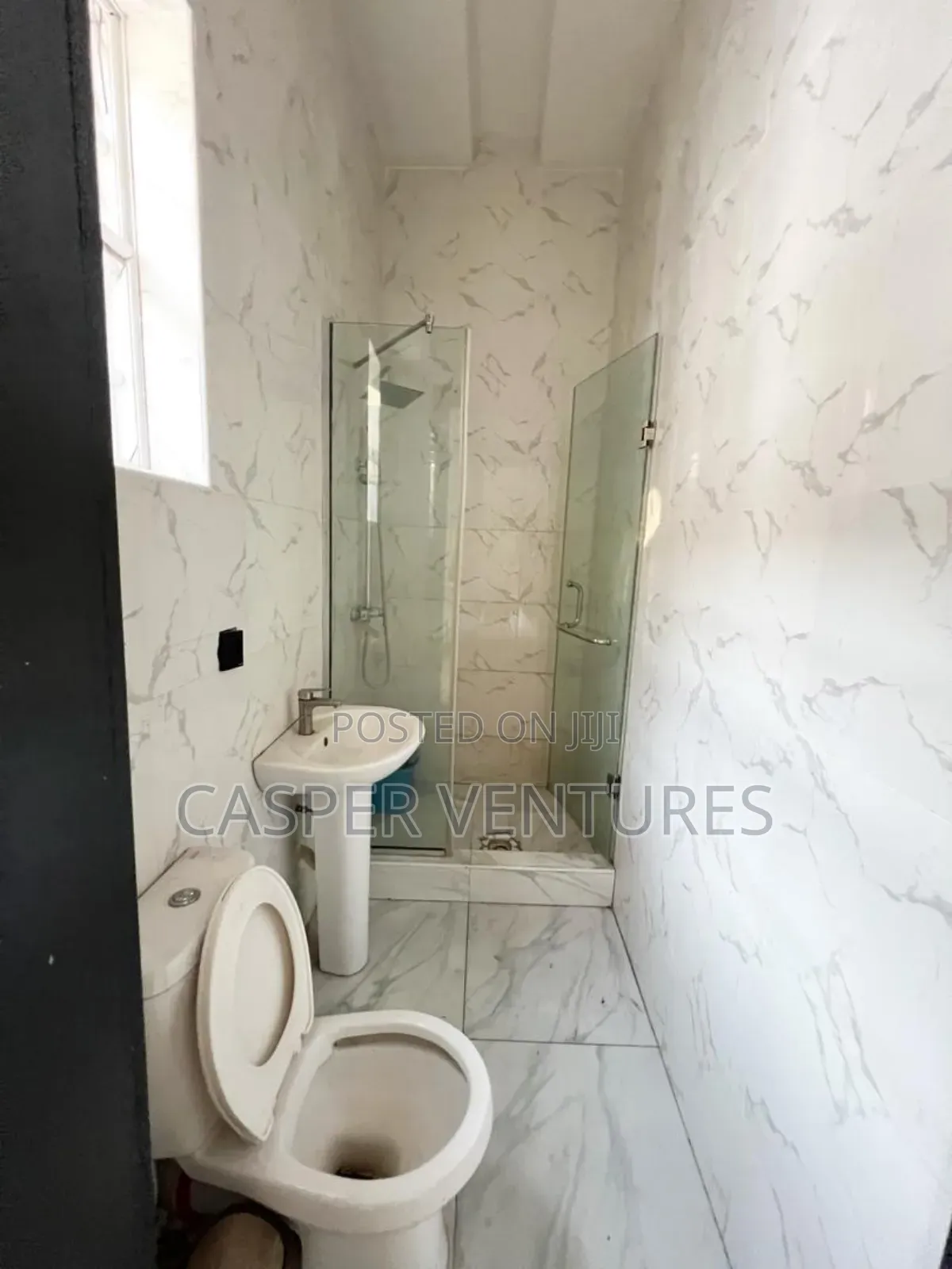 1bdrm Shared Apartment in Westend, Ikota for rent in Ikota
