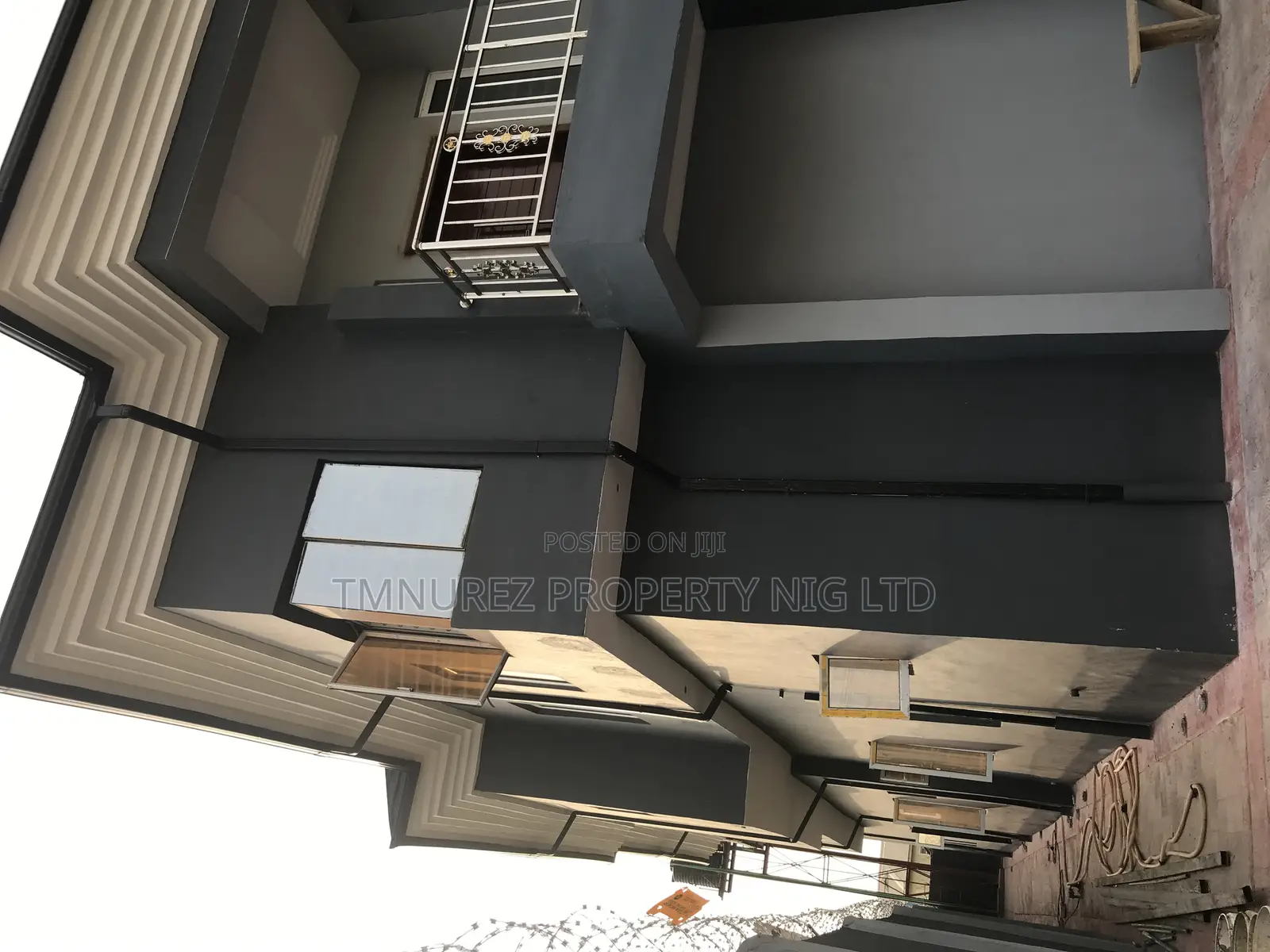 2bdrm Apartment in Agungi, Lekki for rent in Lekki