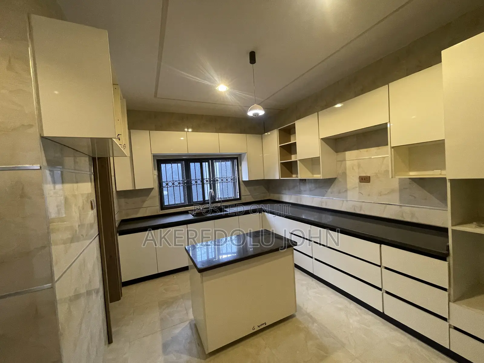 4bdrm Townhouse/Terrace in Jahi for sale in Jahi