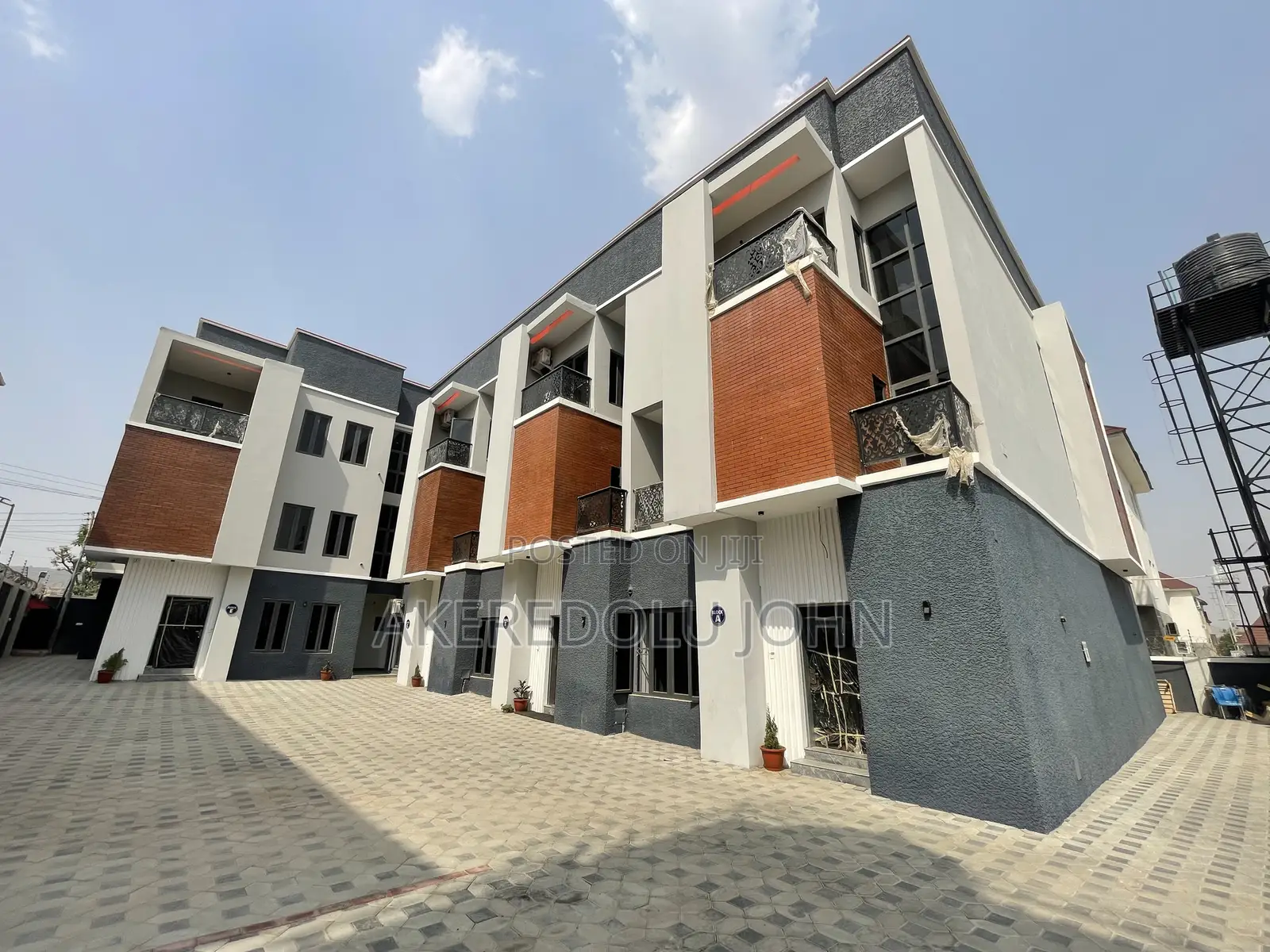 4bdrm Townhouse/Terrace in Jahi for sale in Jahi