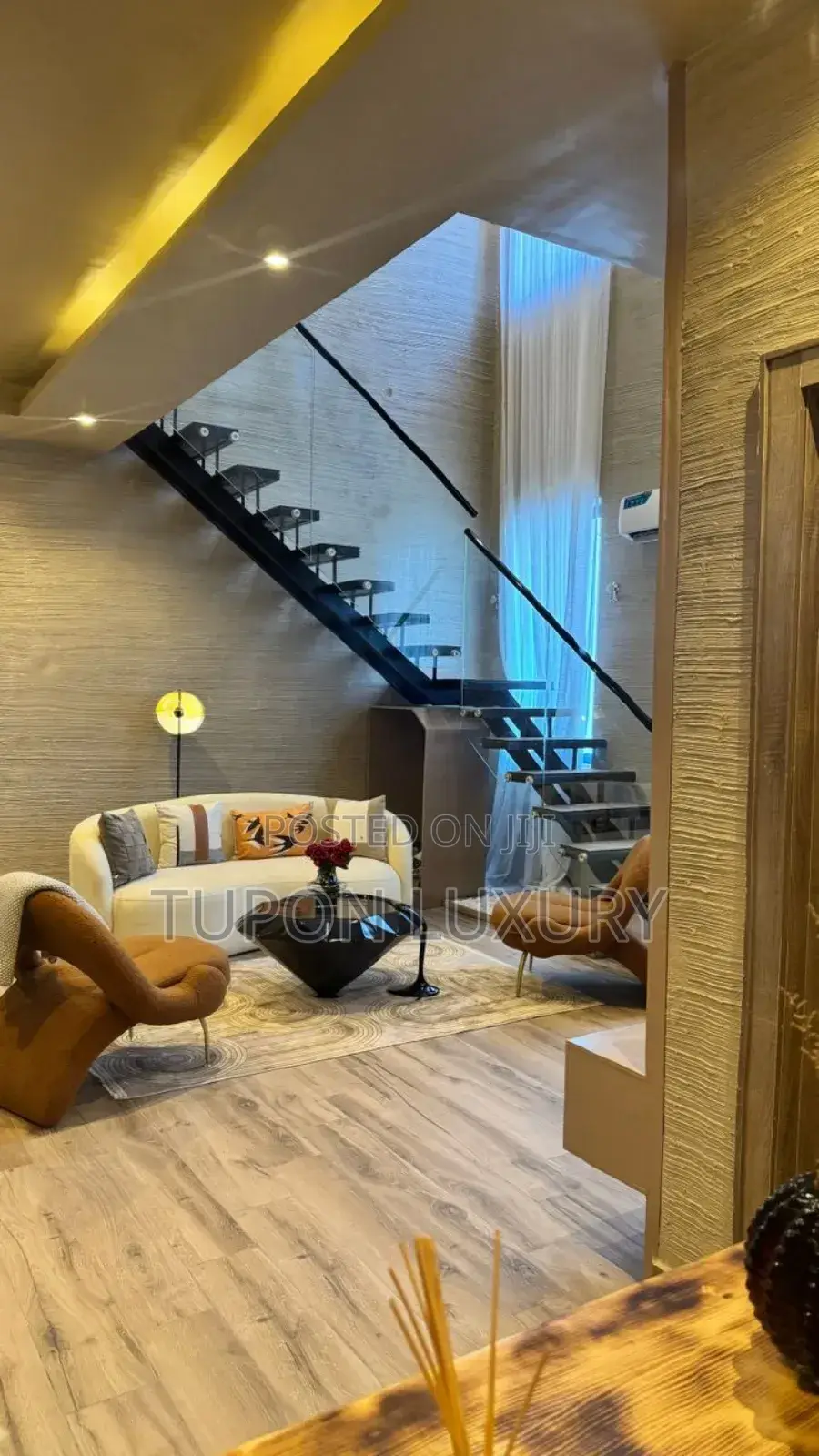 Luxury 1bedroom Loft With Pool in Lekki Phase 1