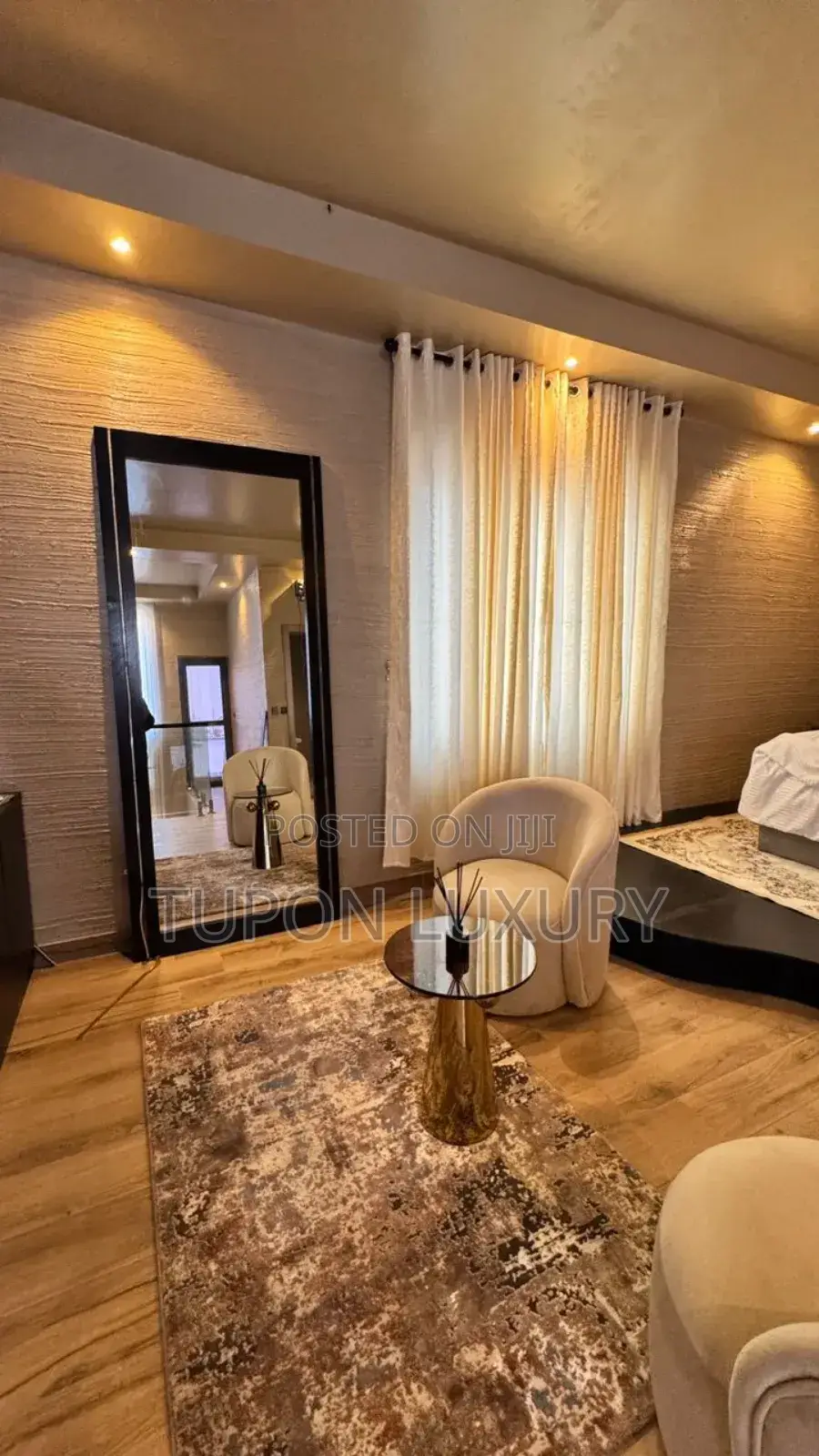 Luxury 1bedroom Loft With Pool in Lekki Phase 1