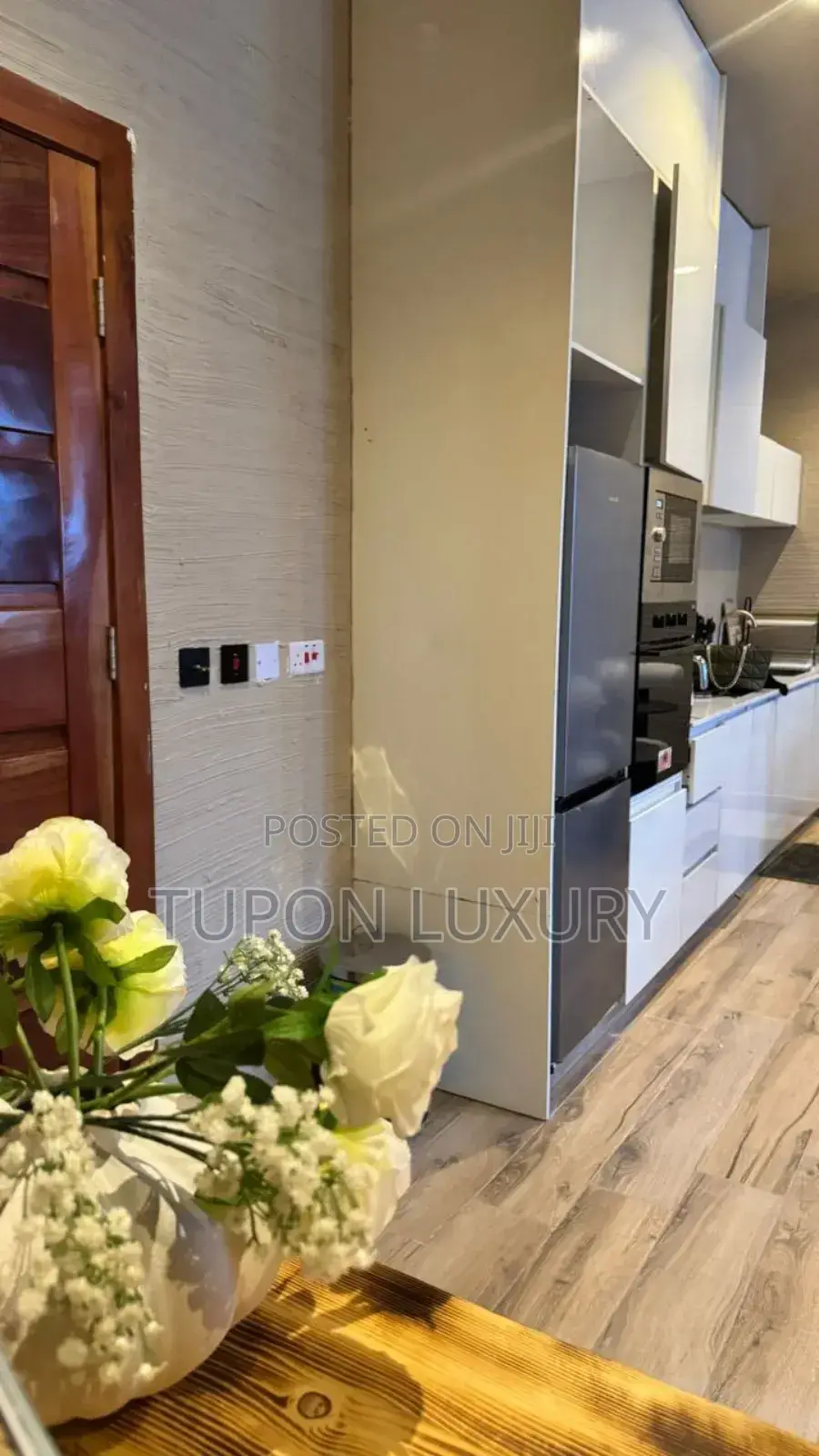 Luxury 1bedroom Loft With Pool in Lekki Phase 1