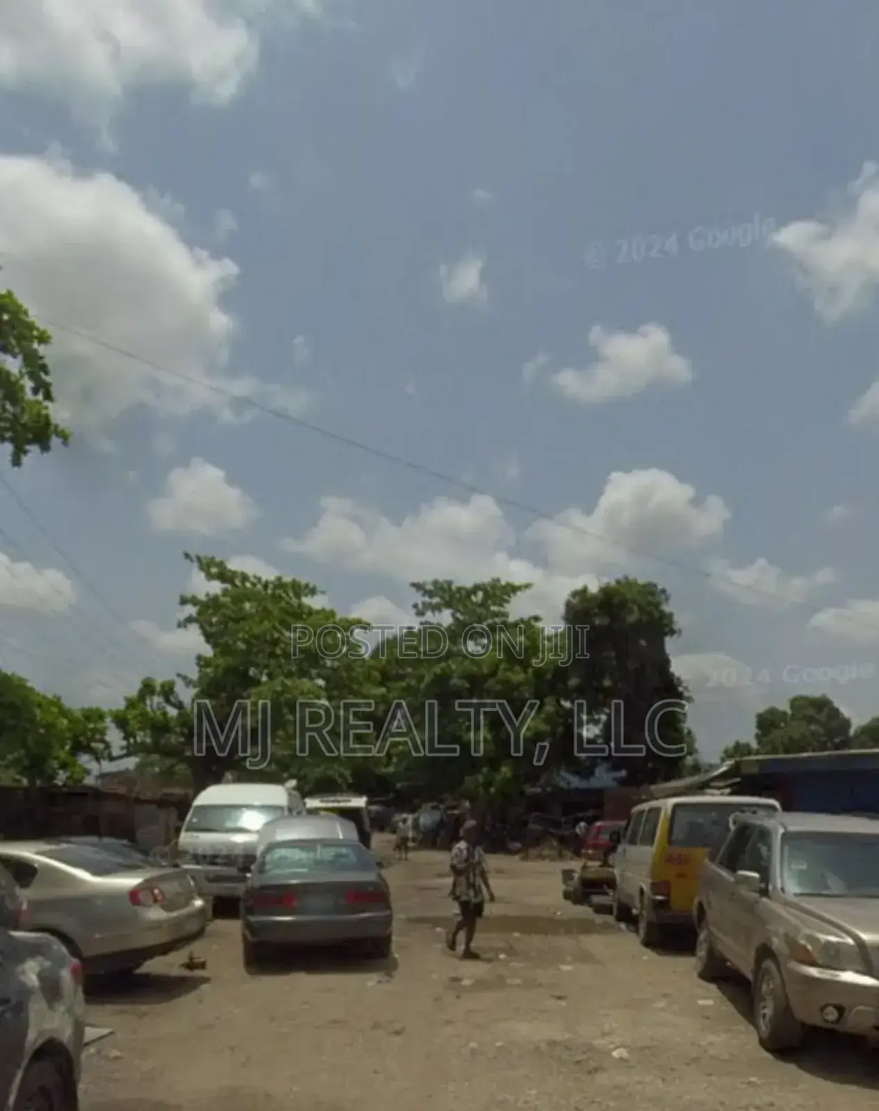 3,600 SQM Off Jibowu Bus Stop, Yaba in Jibowu